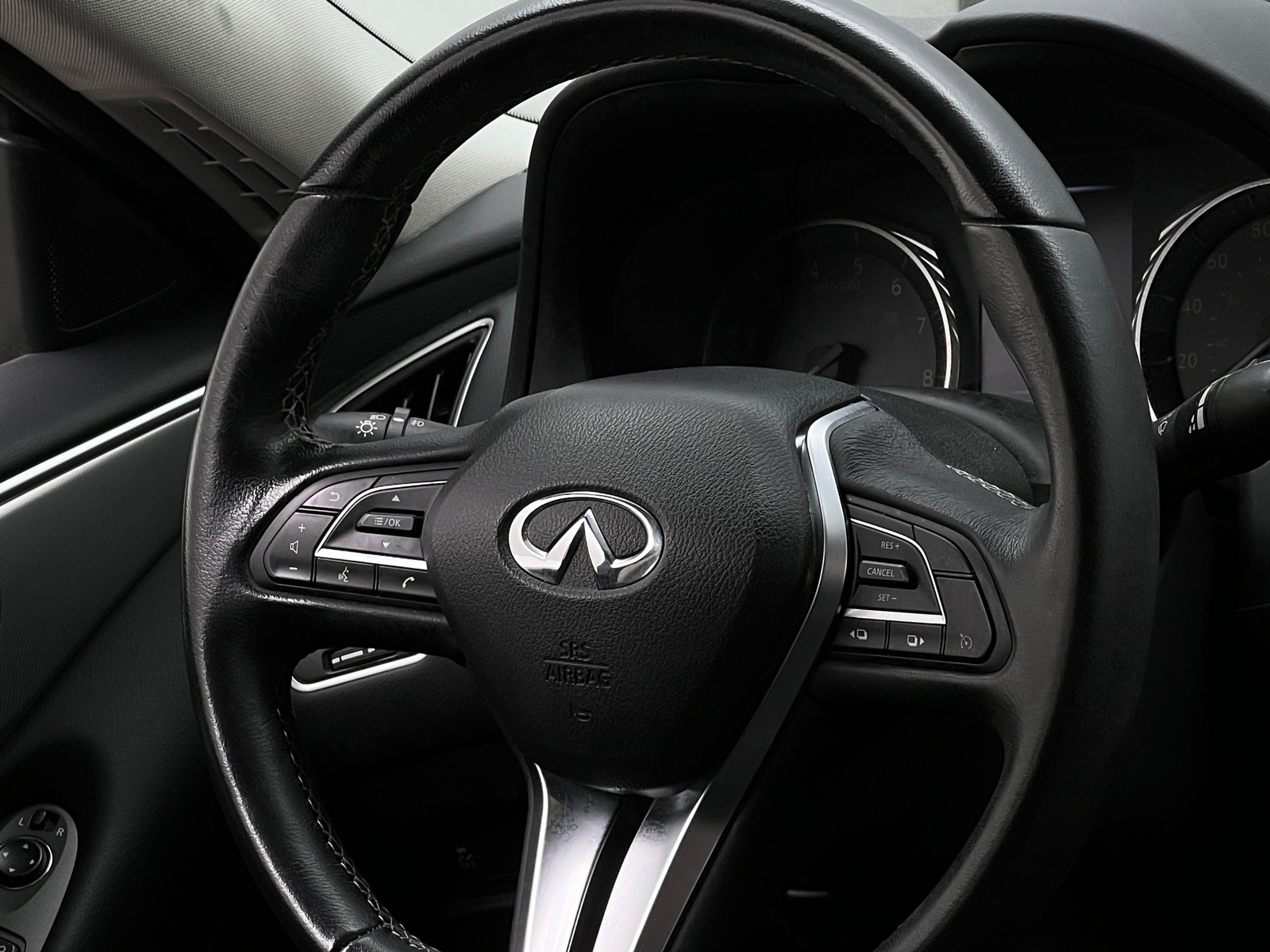 Thumbnail: 2019 INFINITI Q50 - 4