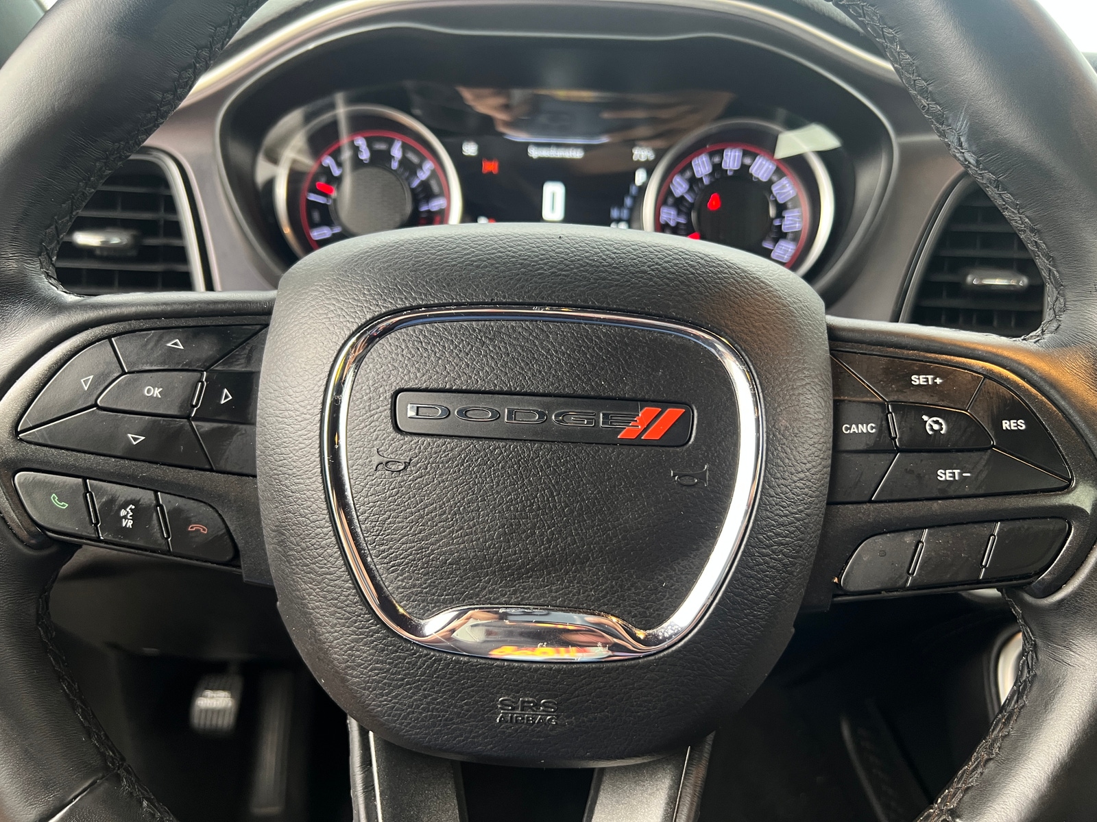Thumbnail: 2019 Dodge Challenger - 4