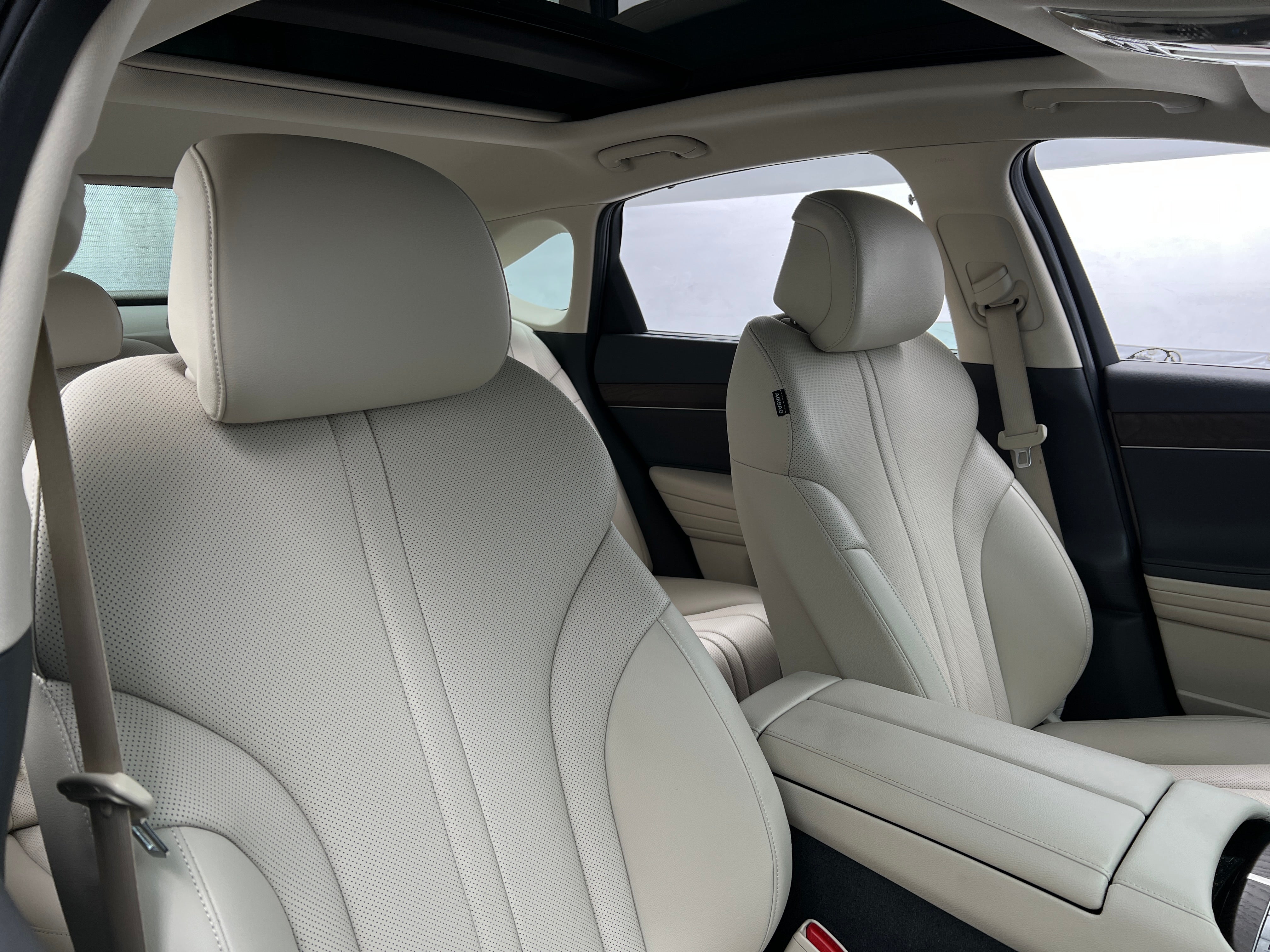 2023 GENESIS G80