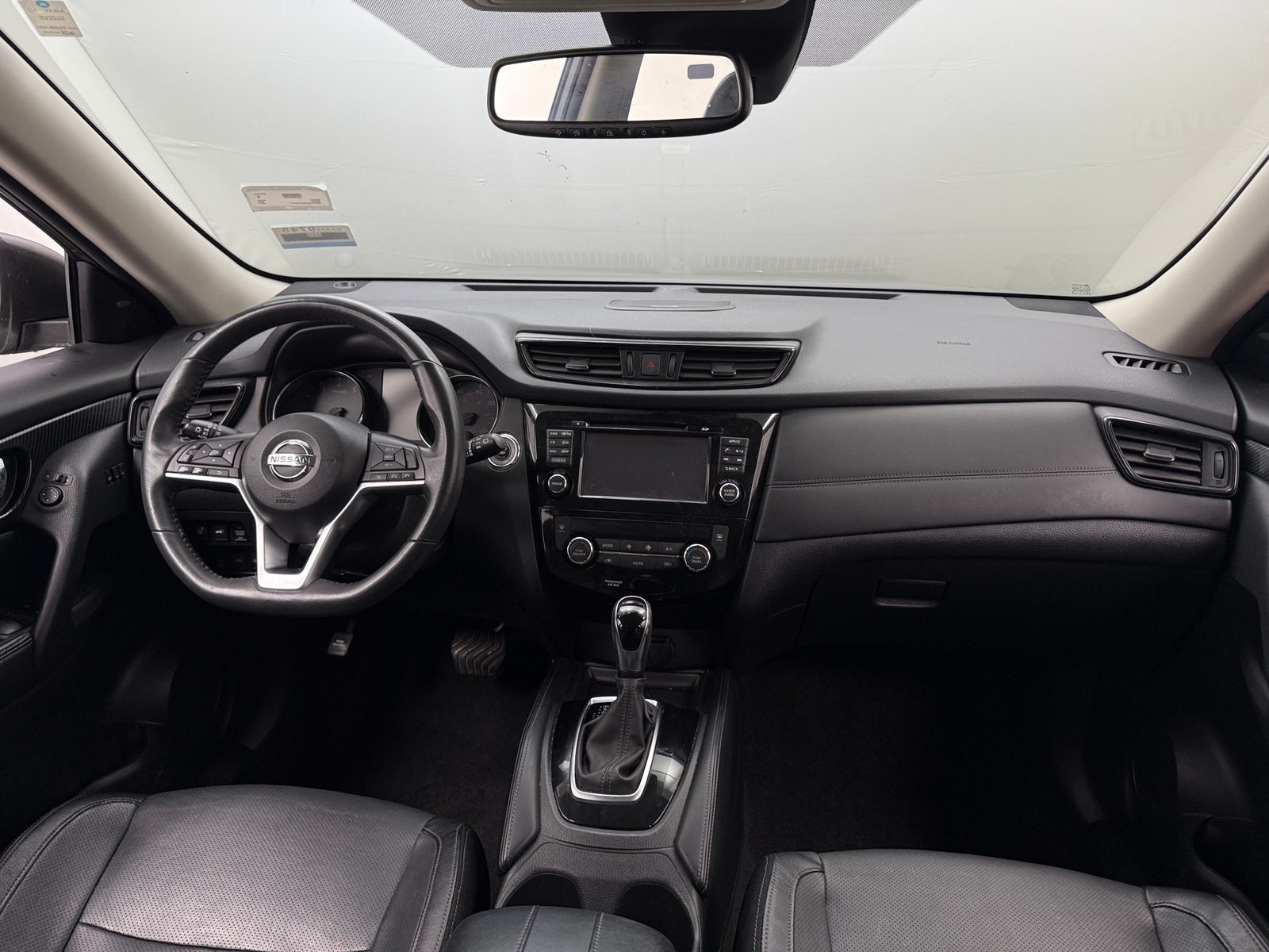 Thumbnail: 2017 Nissan Rogue - 2