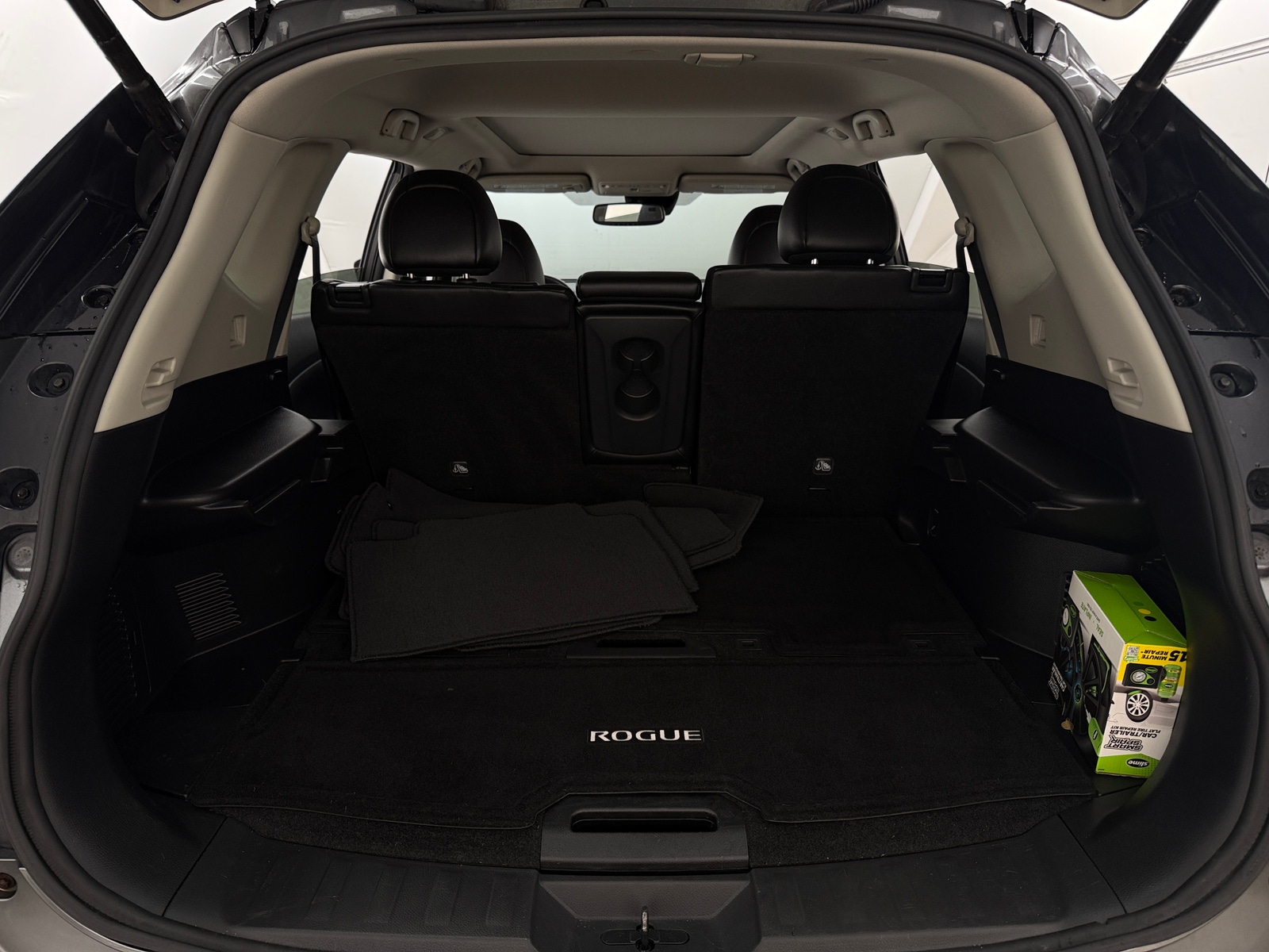 Thumbnail: 2017 Nissan Rogue - 6