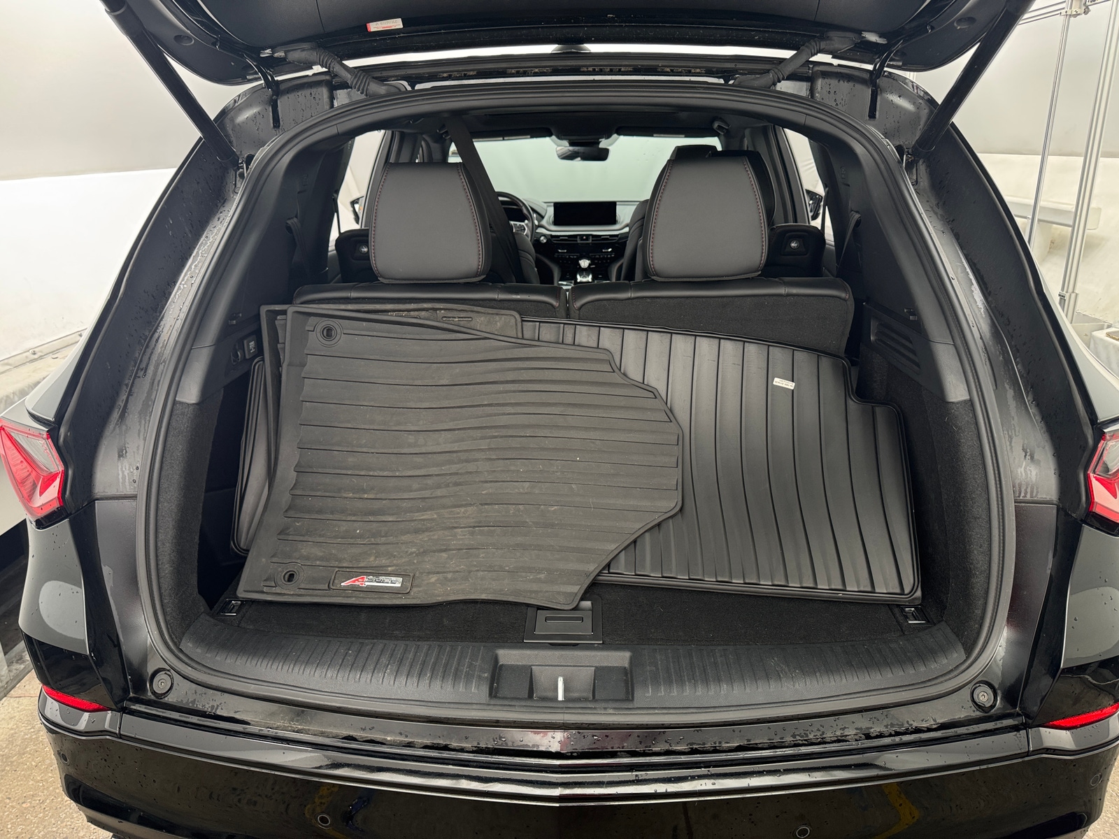 Thumbnail: 2024 Acura MDX - 6