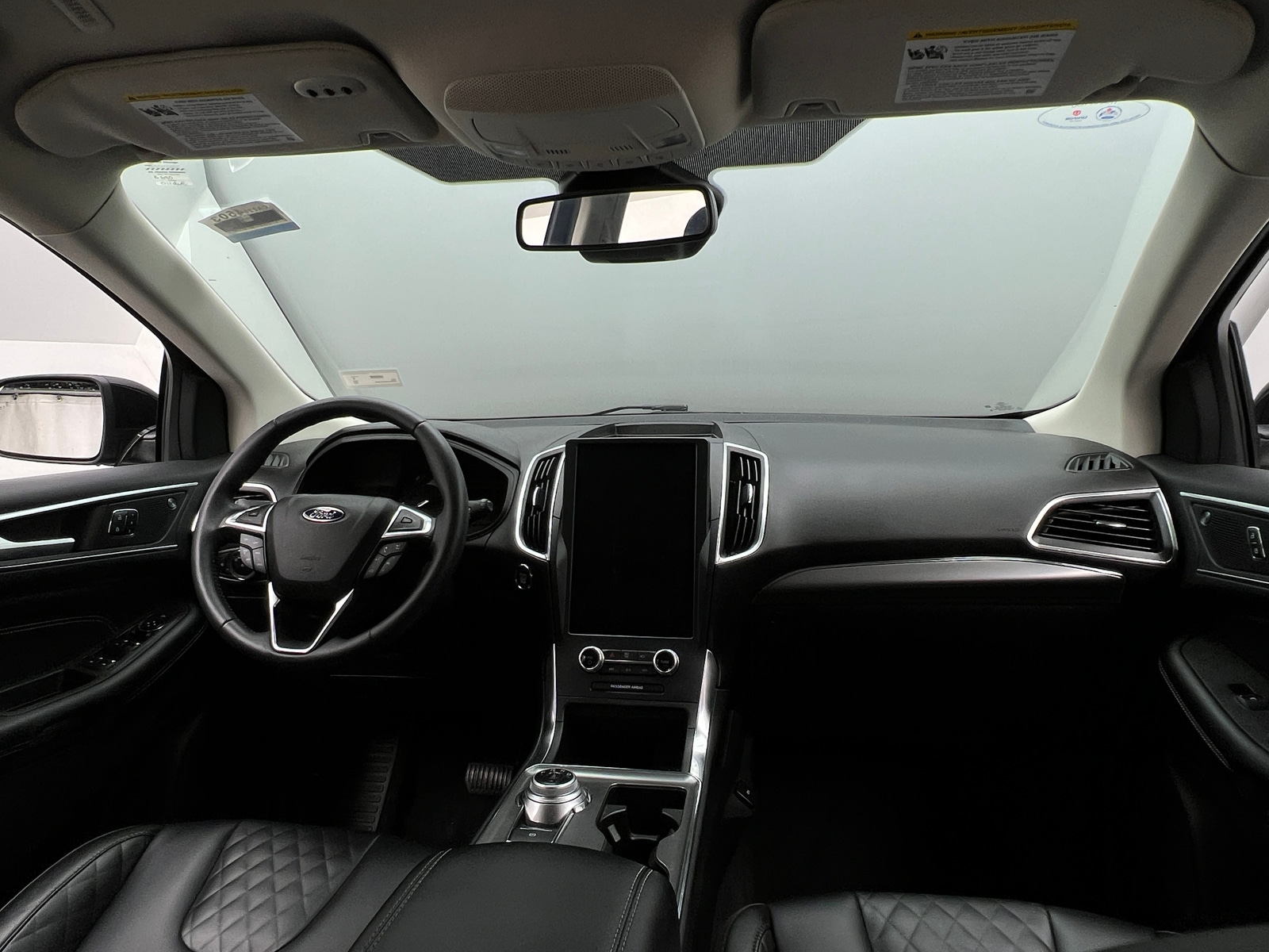 Thumbnail: 2023 Ford Edge - 2