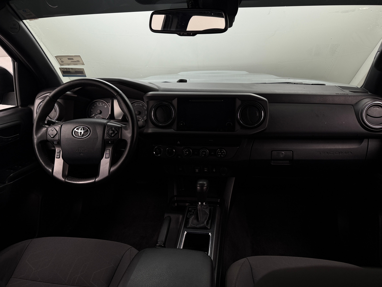 Thumbnail: 2019 Toyota Tacoma - 3