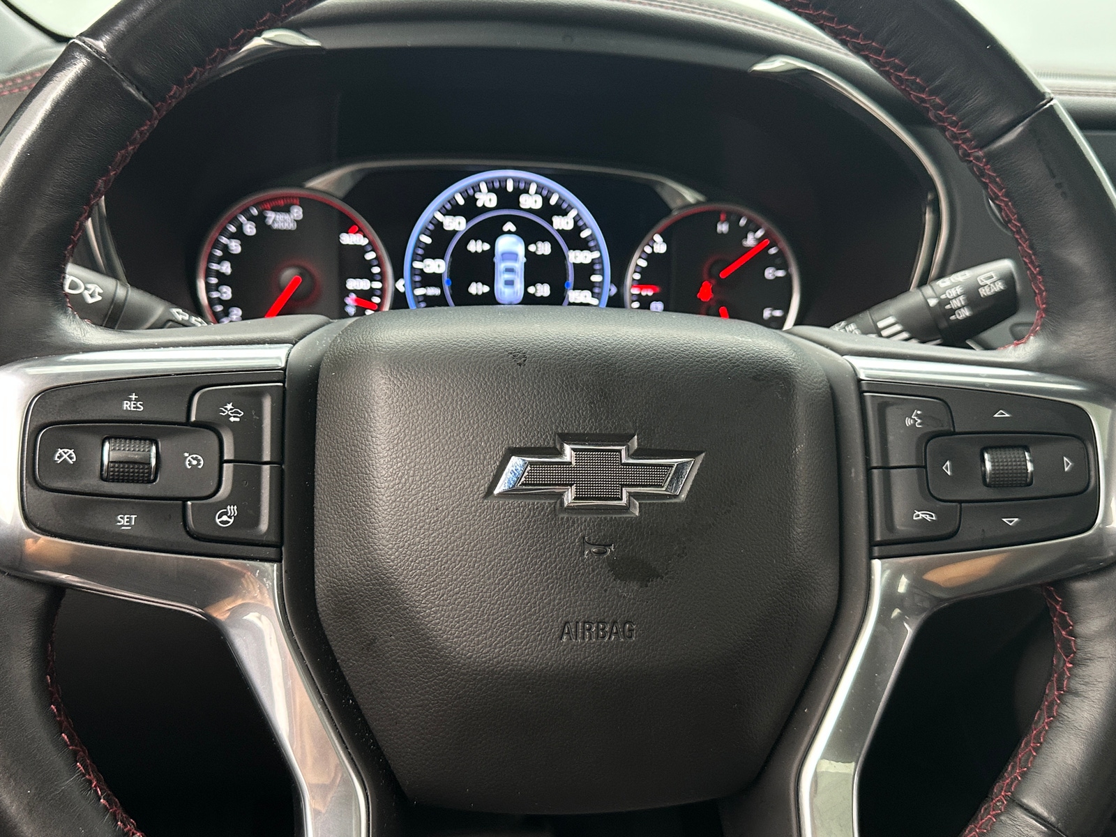 Thumbnail: 2019 Chevrolet Blazer - 4