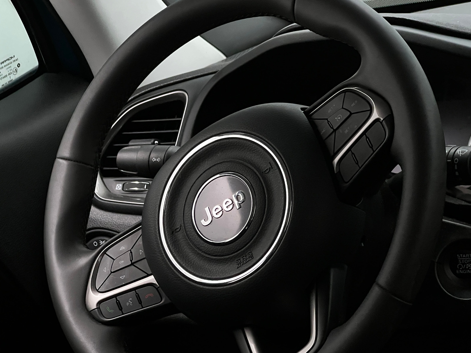 Thumbnail: 2022 Jeep Renegade - 5
