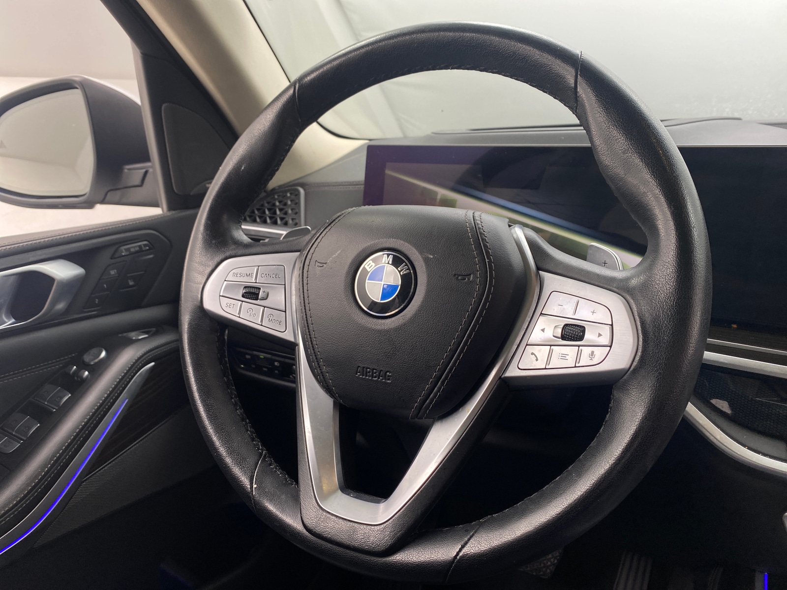 Thumbnail: 2023 BMW X7 - 4