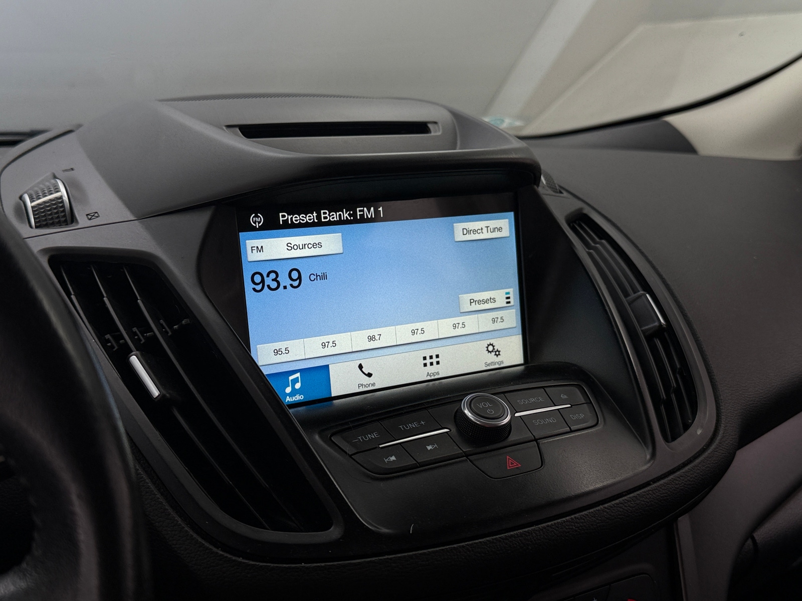 Thumbnail: 2018 Ford Escape - 3