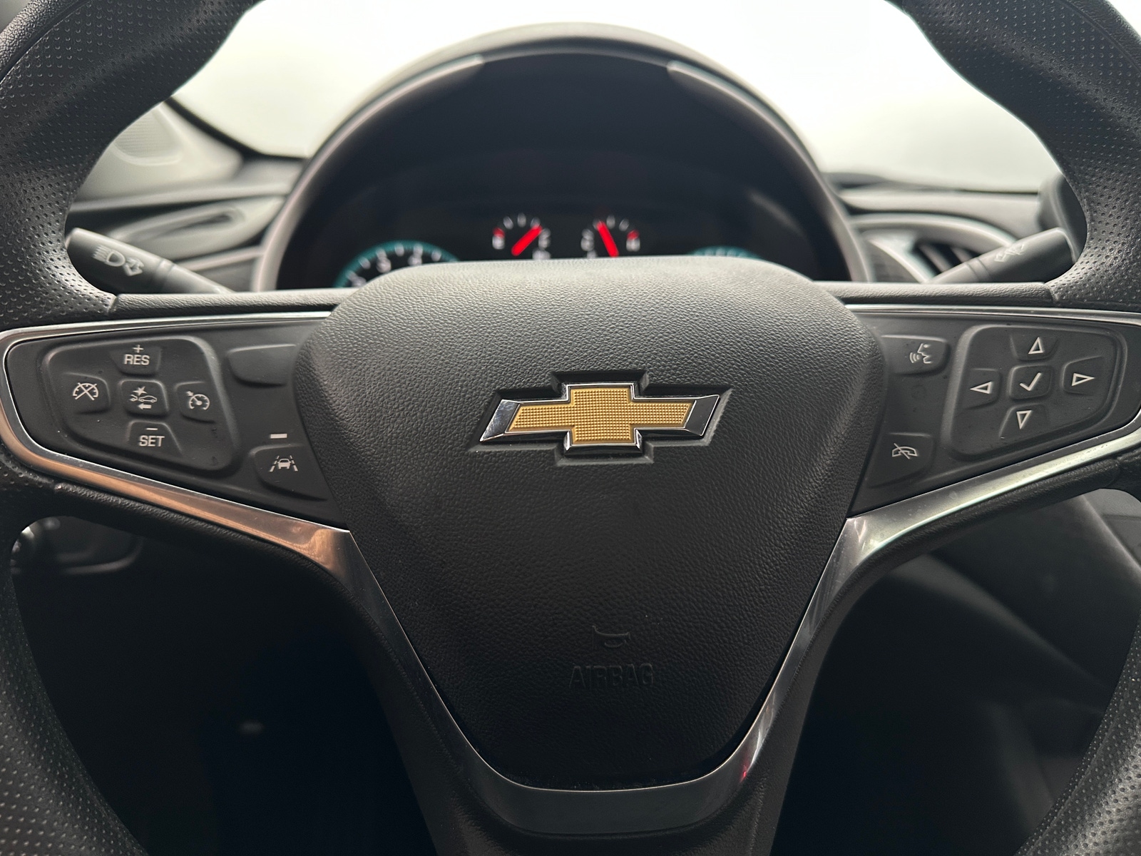 Thumbnail: 2024 Chevrolet Malibu - 5