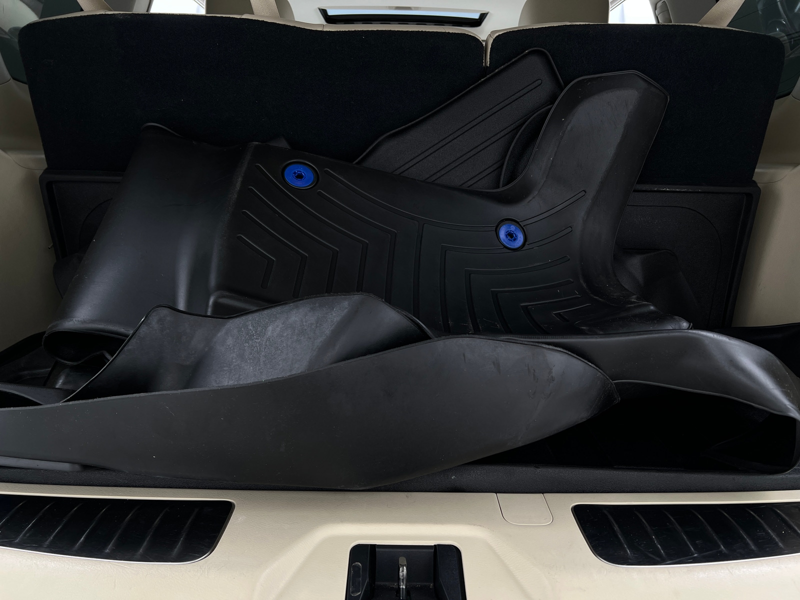 Thumbnail: 2019 INFINITI QX80 - 6