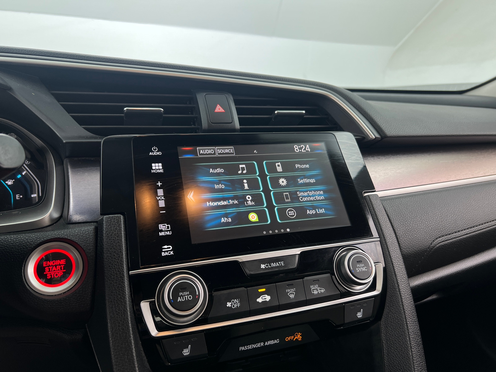 Thumbnail: 2016 Honda Civic - 3
