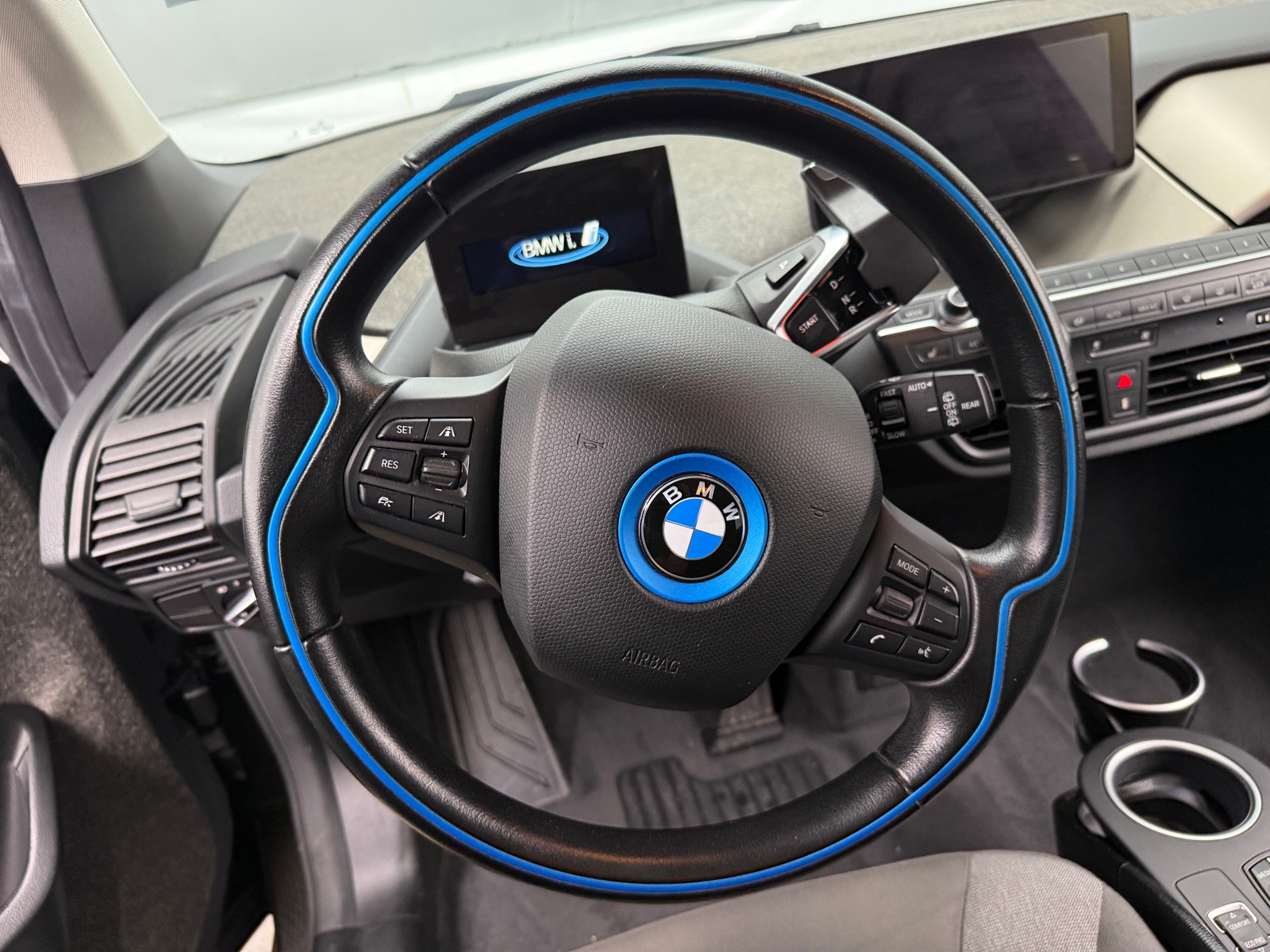 Thumbnail: 2019 BMW i3 - 5