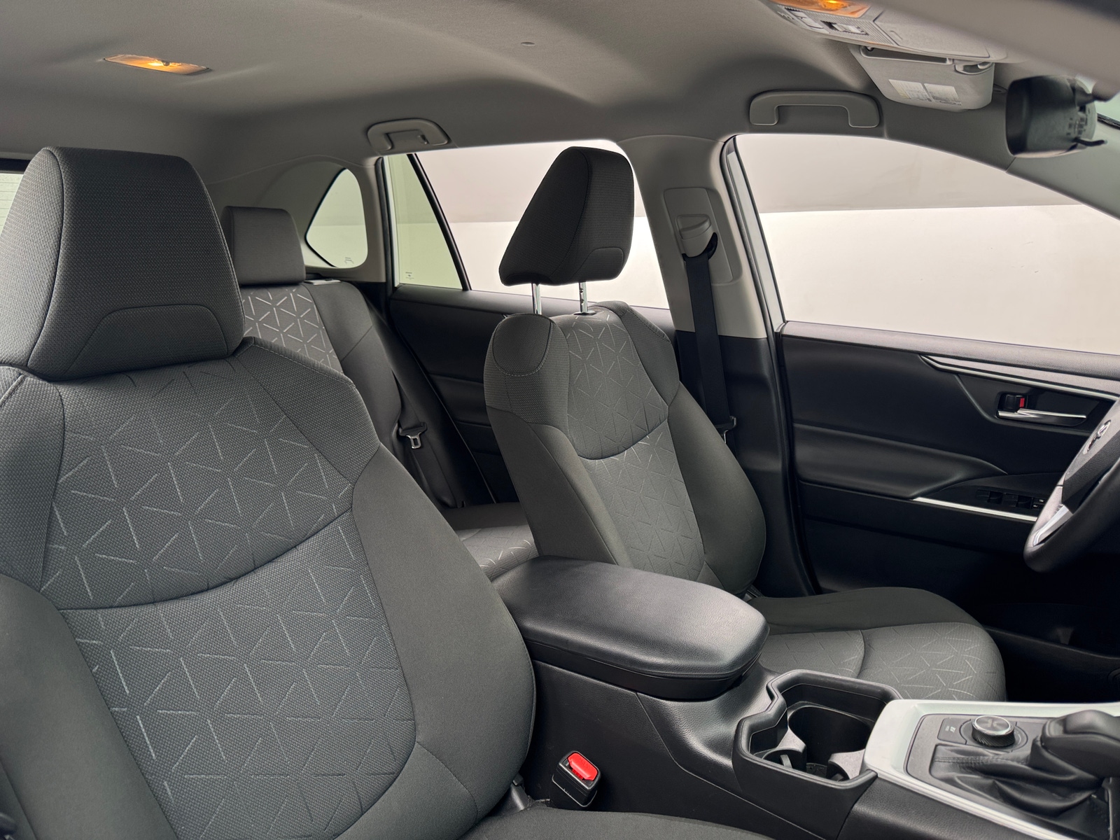 Thumbnail: 2021 Toyota RAV4 - 2