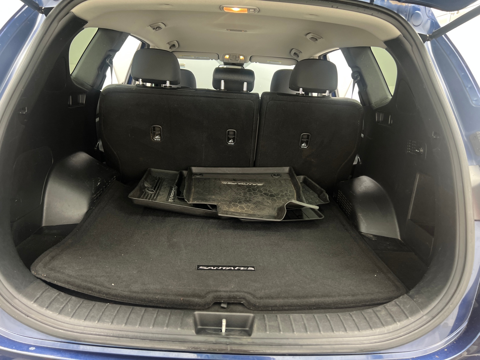 Thumbnail: 2019 Hyundai Santa Fe - 7