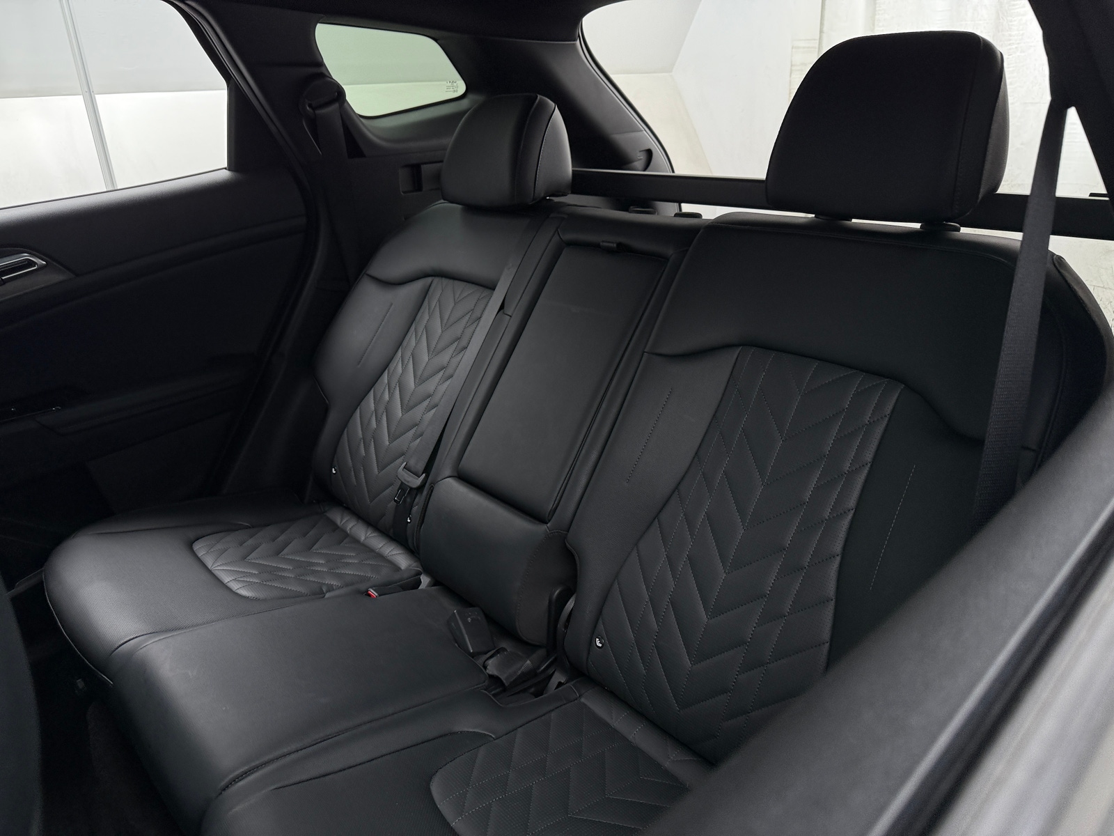 Thumbnail: 2023 Kia Sportage - 5