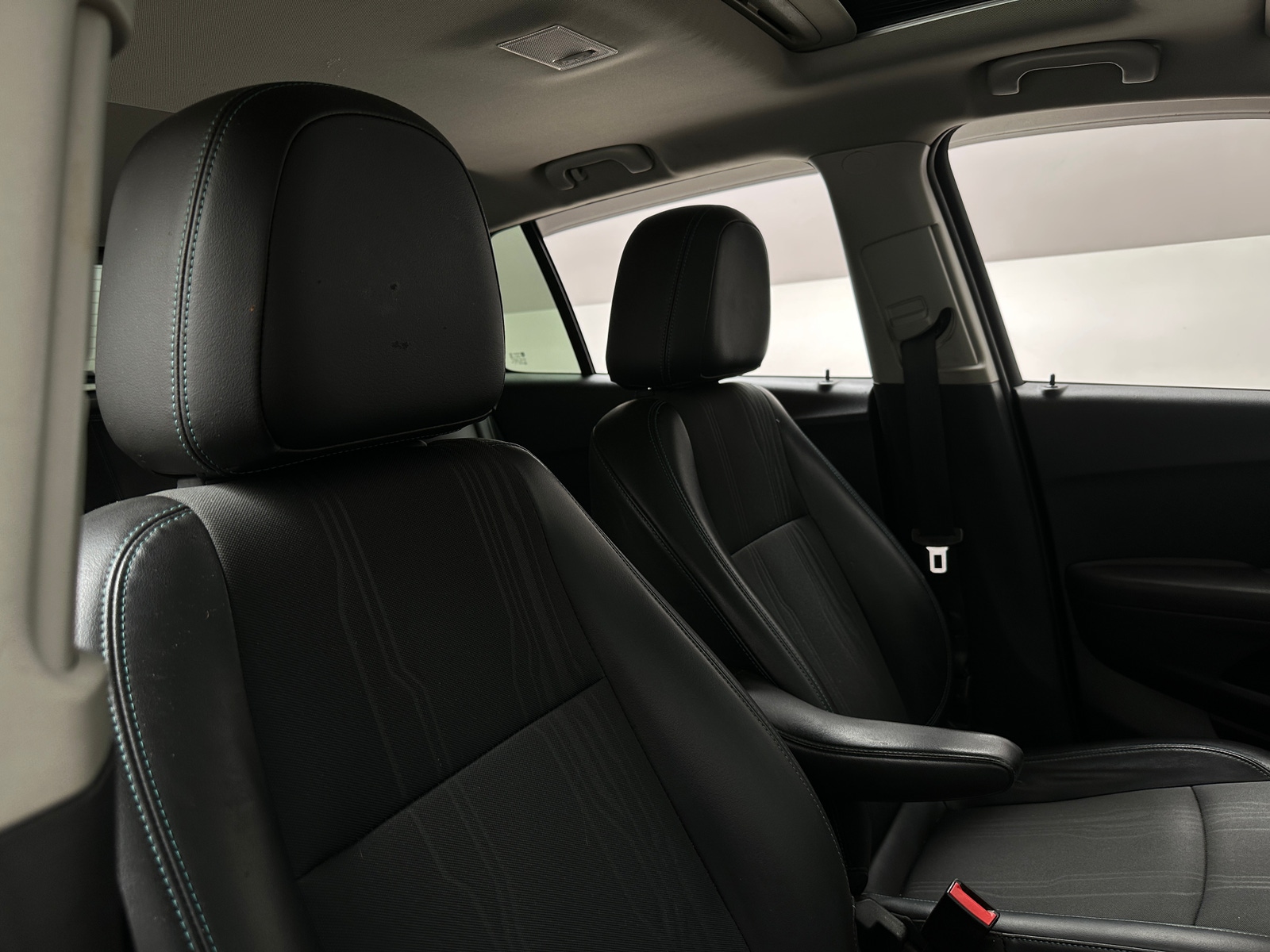 Thumbnail: 2016 Chevrolet Trax - 2
