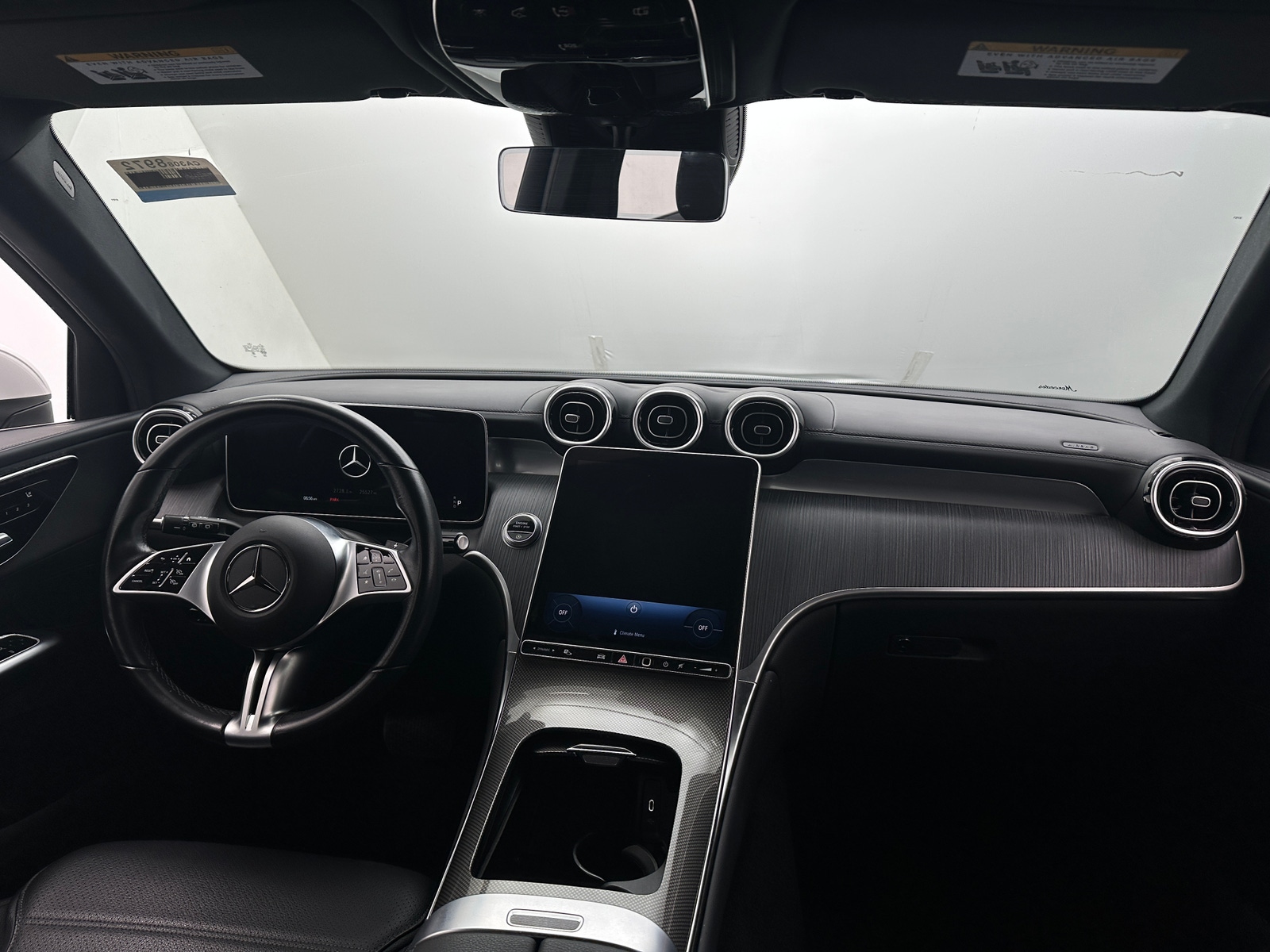 Thumbnail: 2024 Mercedes-Benz GLC - 2