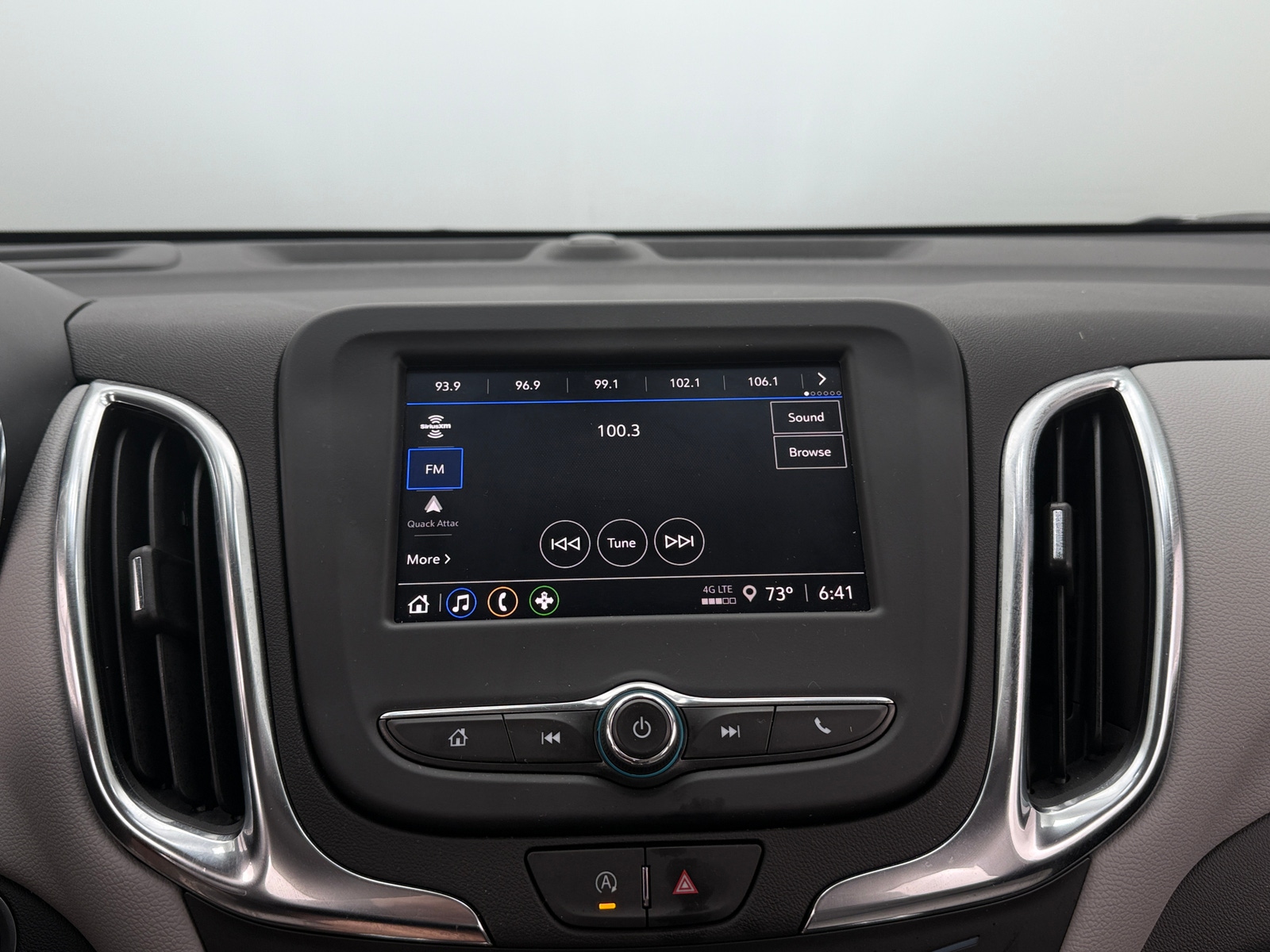 Thumbnail: 2024 Chevrolet Equinox - 4