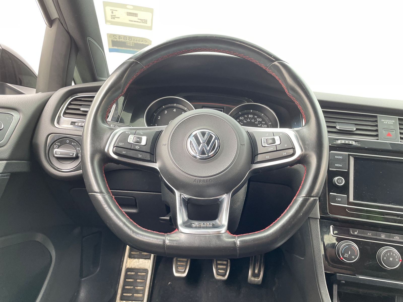 Thumbnail: 2019 Volkswagen Golf - 5