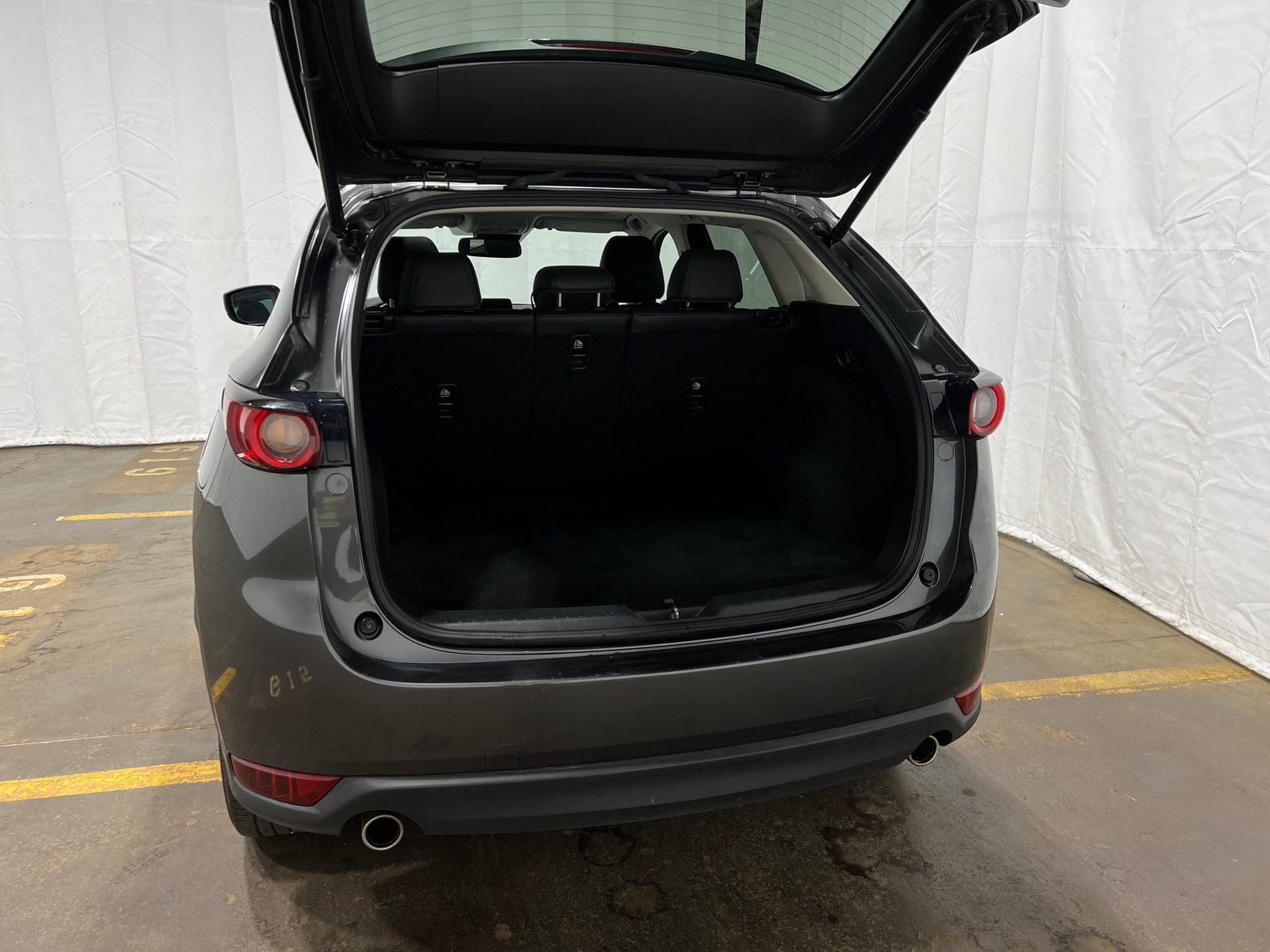 Thumbnail: 2018 Mazda CX-5 - 6