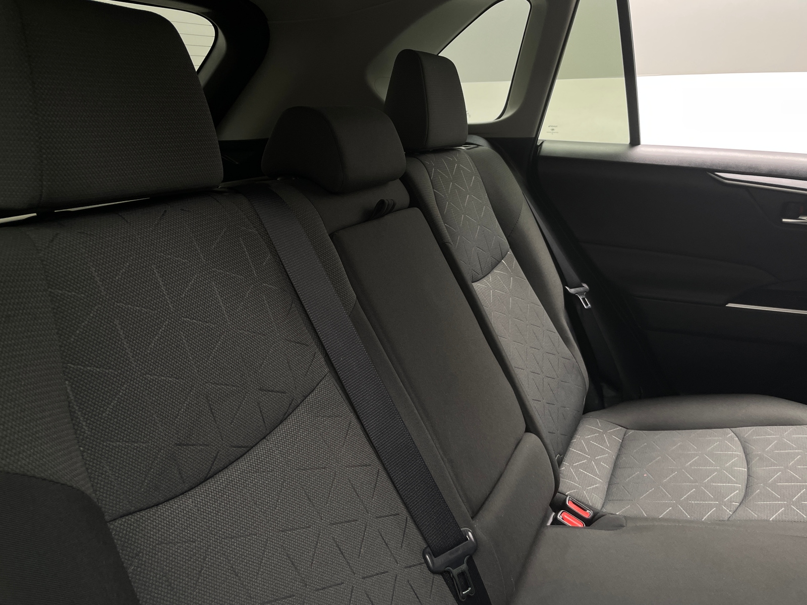 Thumbnail: 2022 Toyota RAV4 - 6
