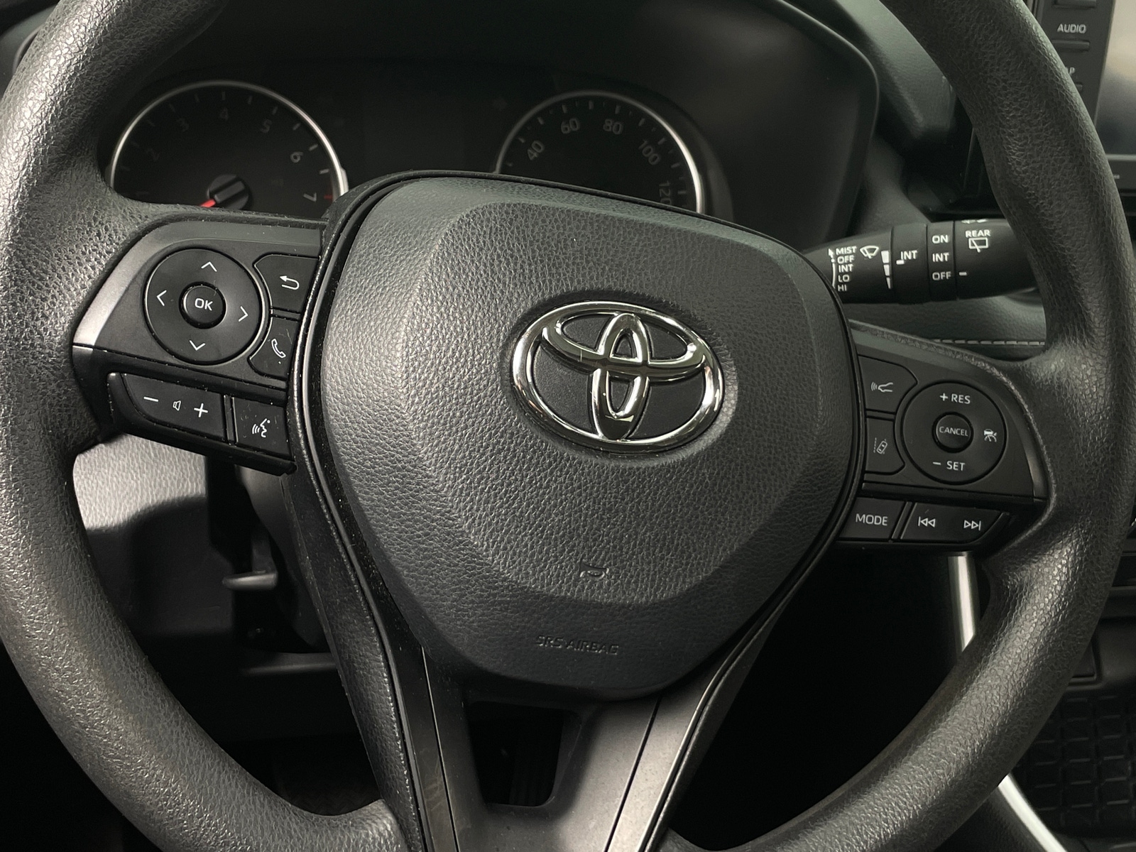 Thumbnail: 2022 Toyota RAV4 - 5