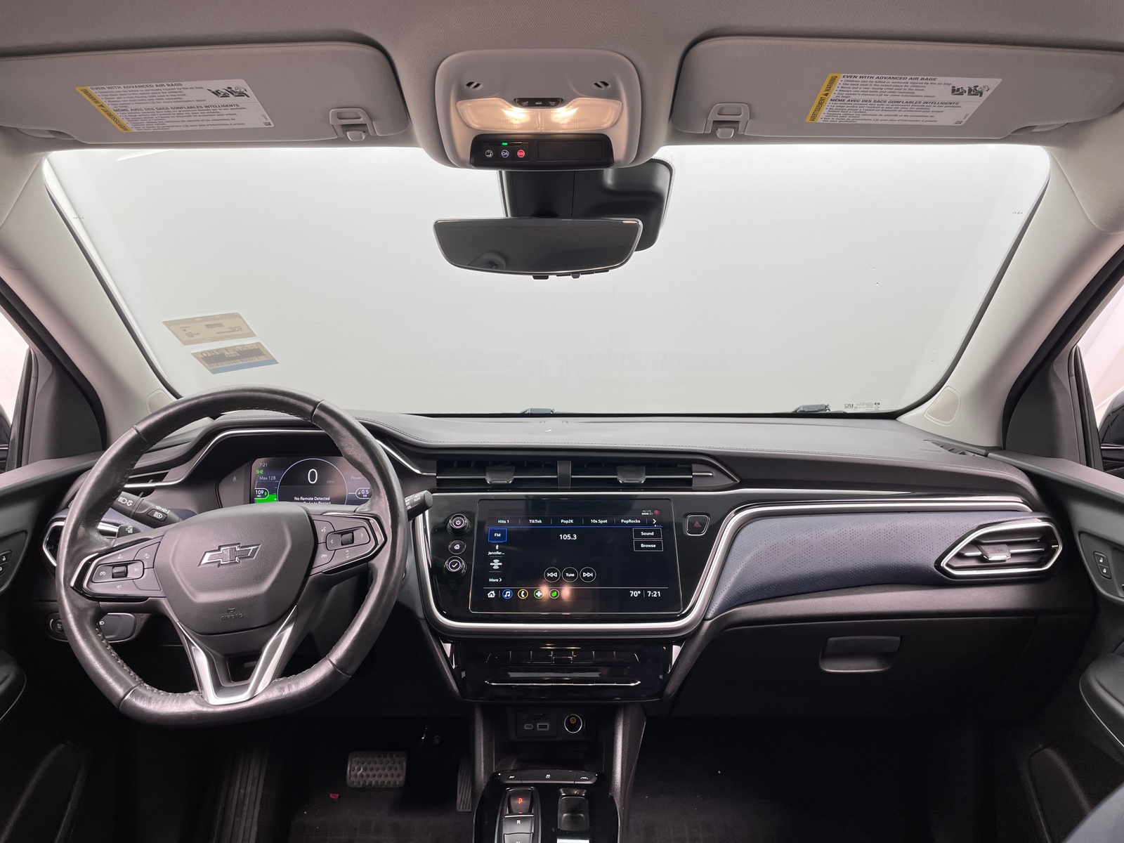 Thumbnail: 2022 Chevrolet Bolt EUV - 2