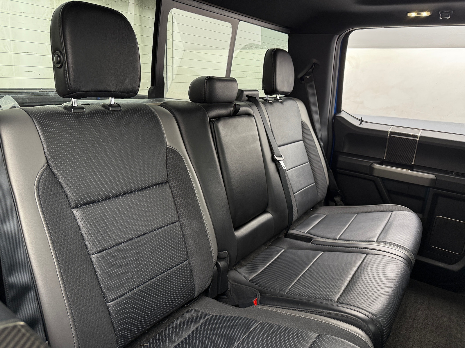 Thumbnail: 2020 Ford Econoline - 6