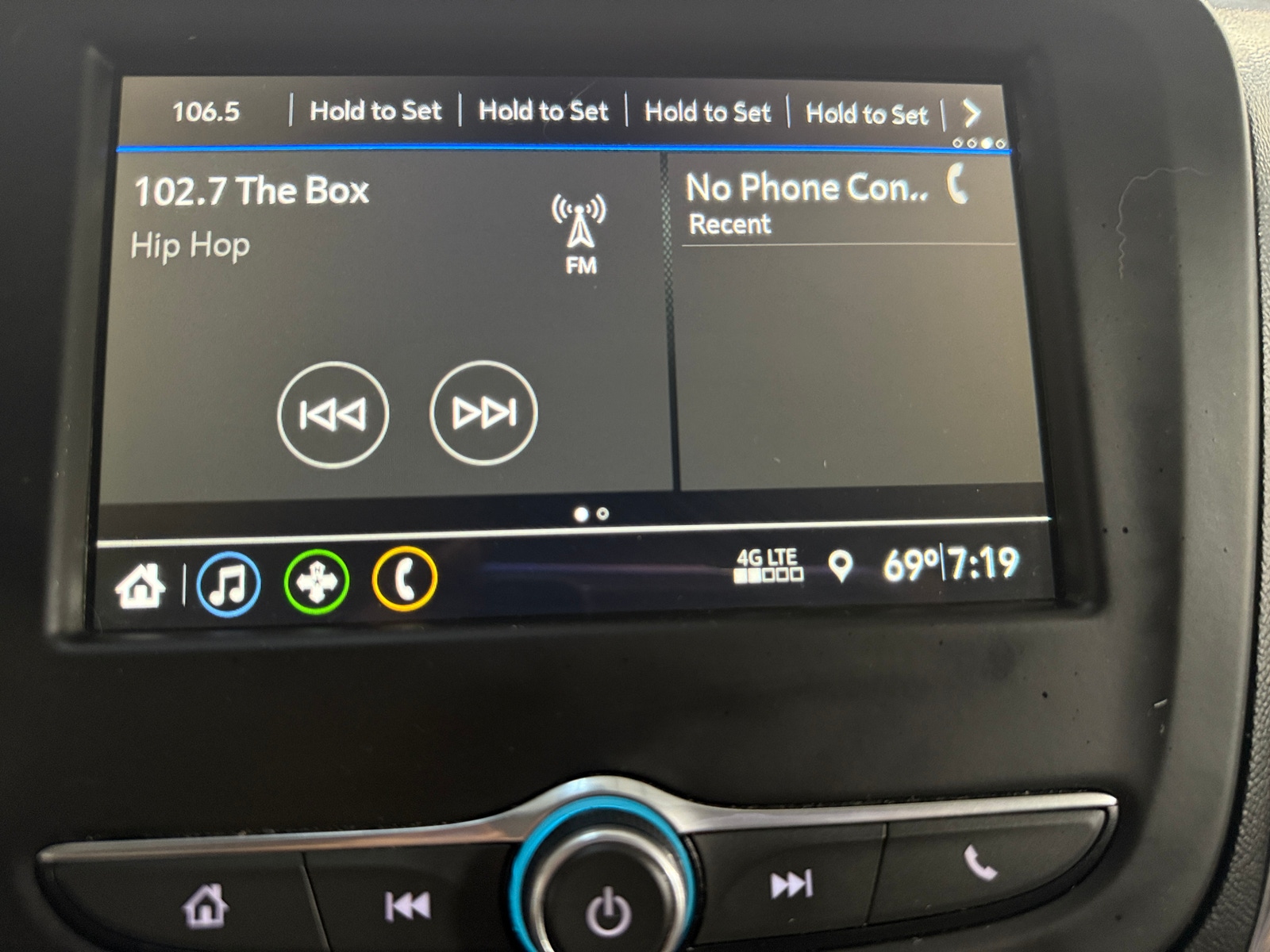 Thumbnail: 2019 Chevrolet Equinox - 4
