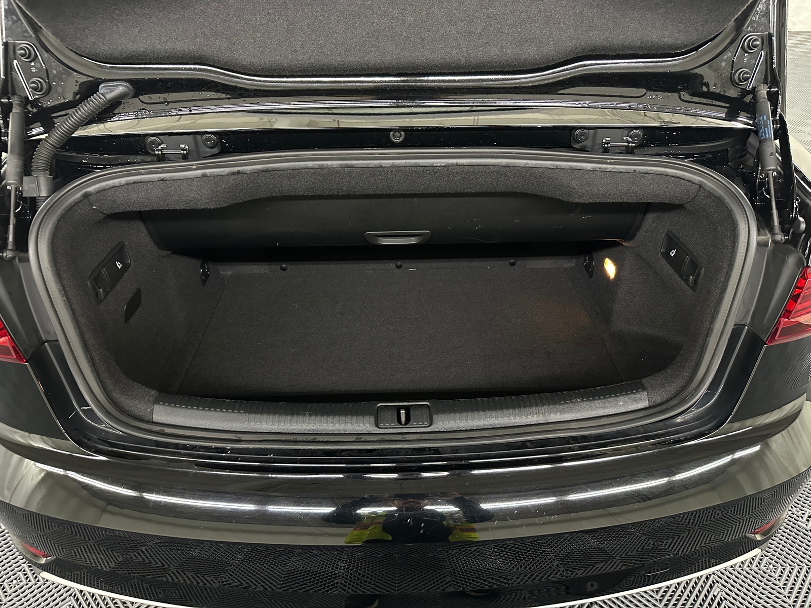 Thumbnail: 2019 Audi A3 - 6