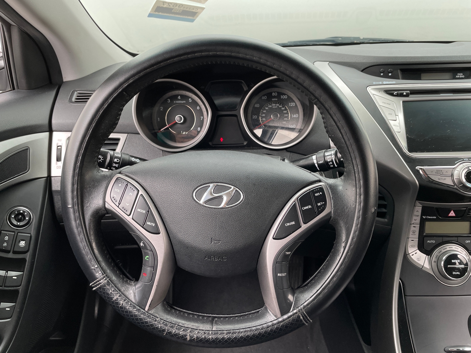 Thumbnail: 2013 Hyundai Elantra - 4