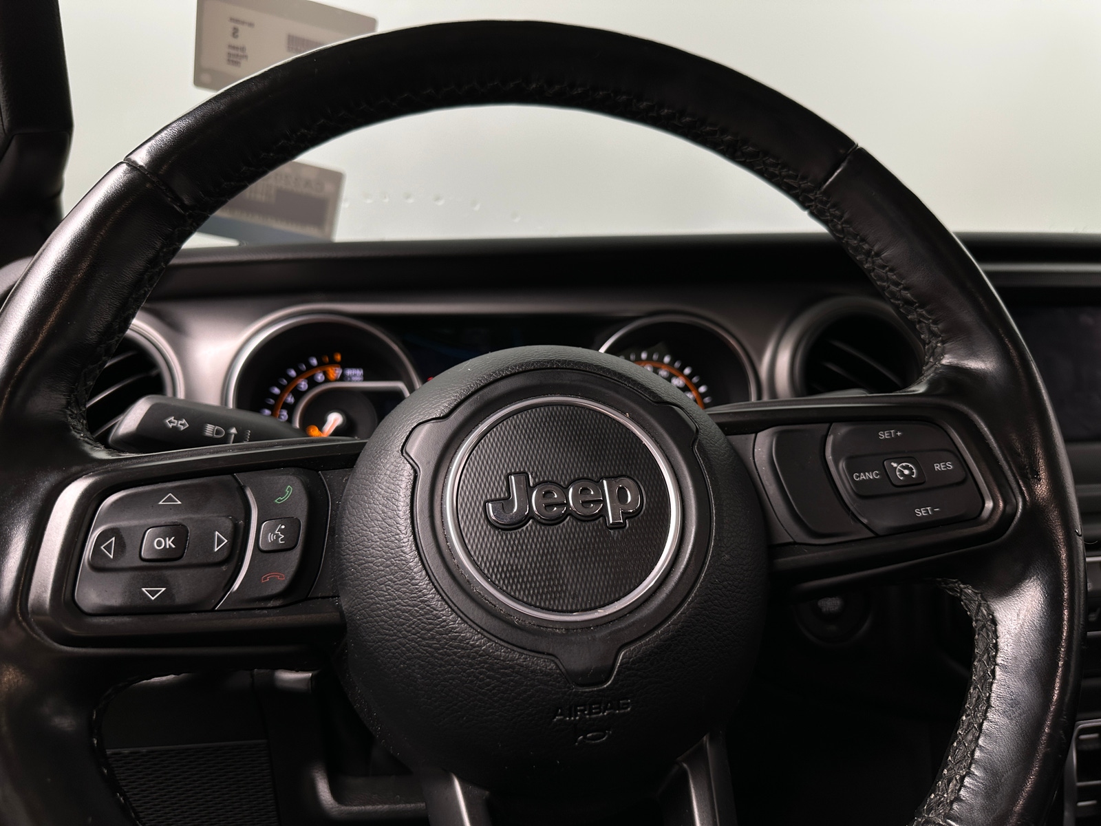Thumbnail: 2022 Jeep Gladiator - 5