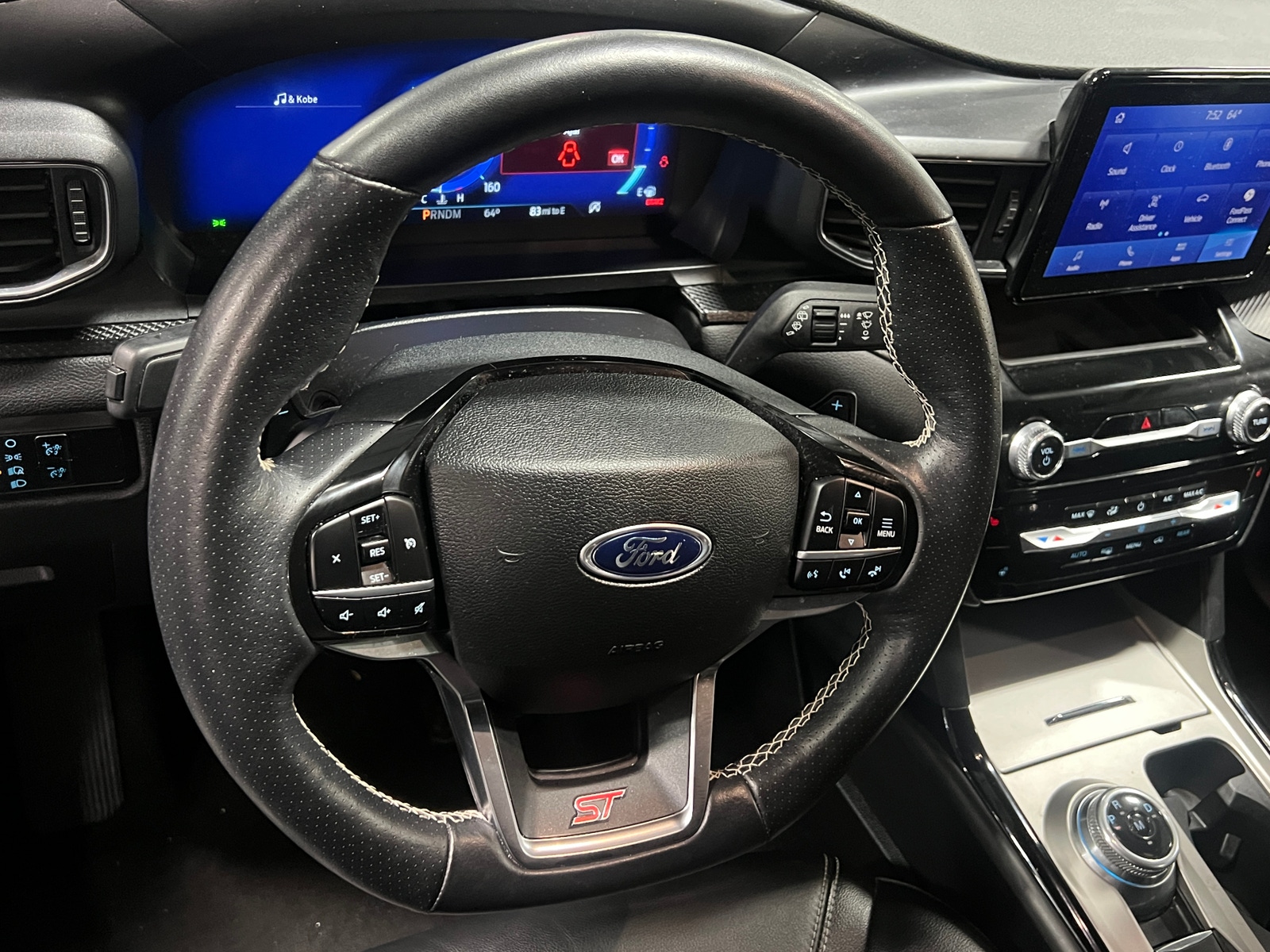 Thumbnail: 2023 Ford Explorer - 4