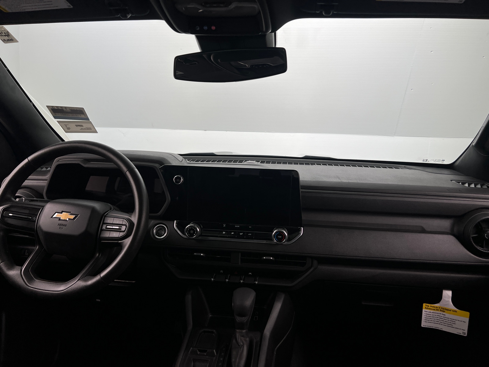 Thumbnail: 2024 Chevrolet Colorado - 3