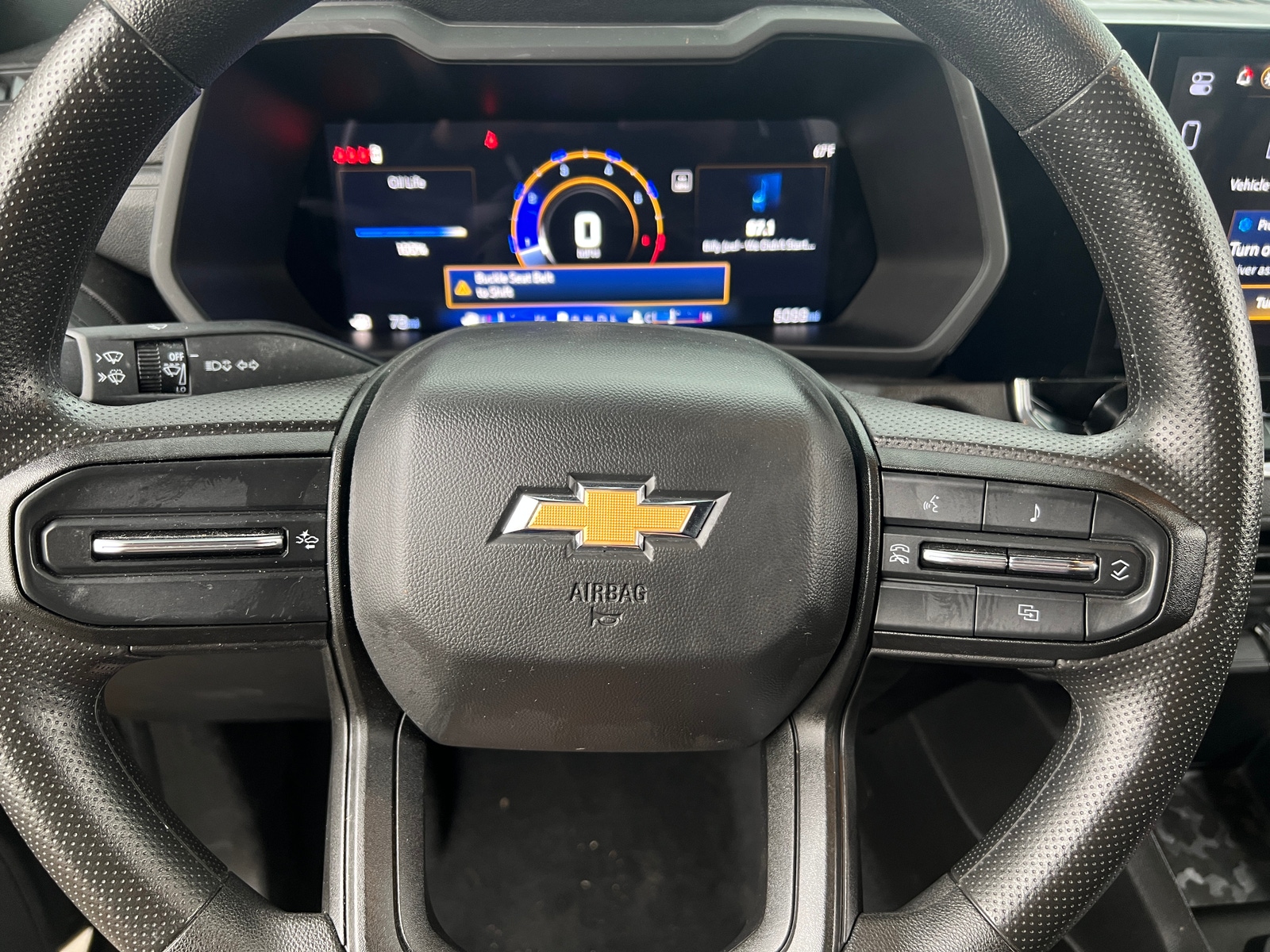 Thumbnail: 2024 Chevrolet Colorado - 5