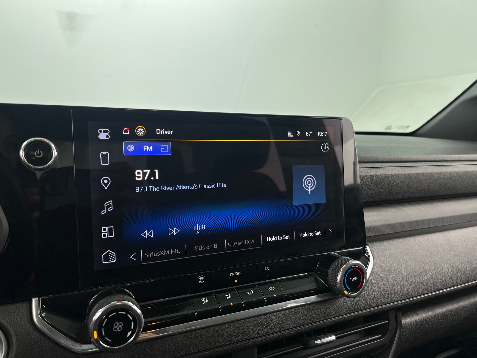 Thumbnail: 2024 Chevrolet Colorado - 4