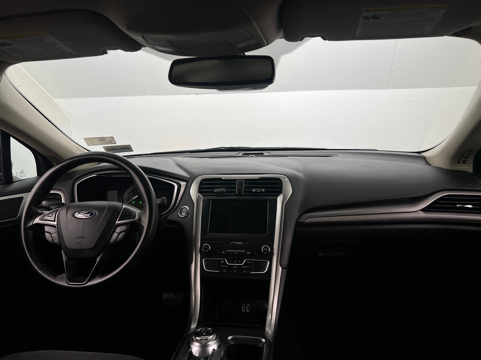 Thumbnail: 2019 Ford Fusion - 3
