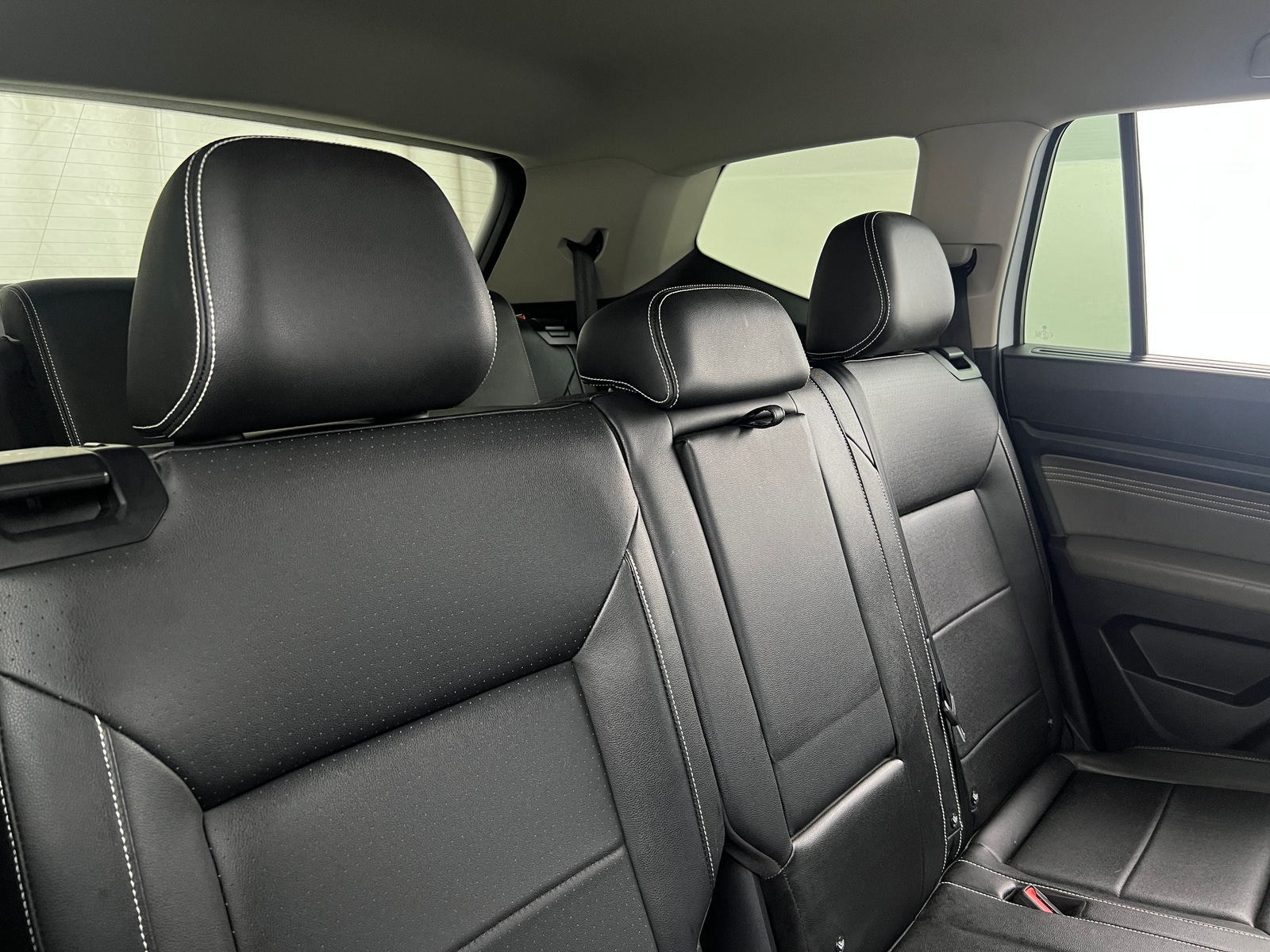 Thumbnail: 2023 Volkswagen Atlas - 5