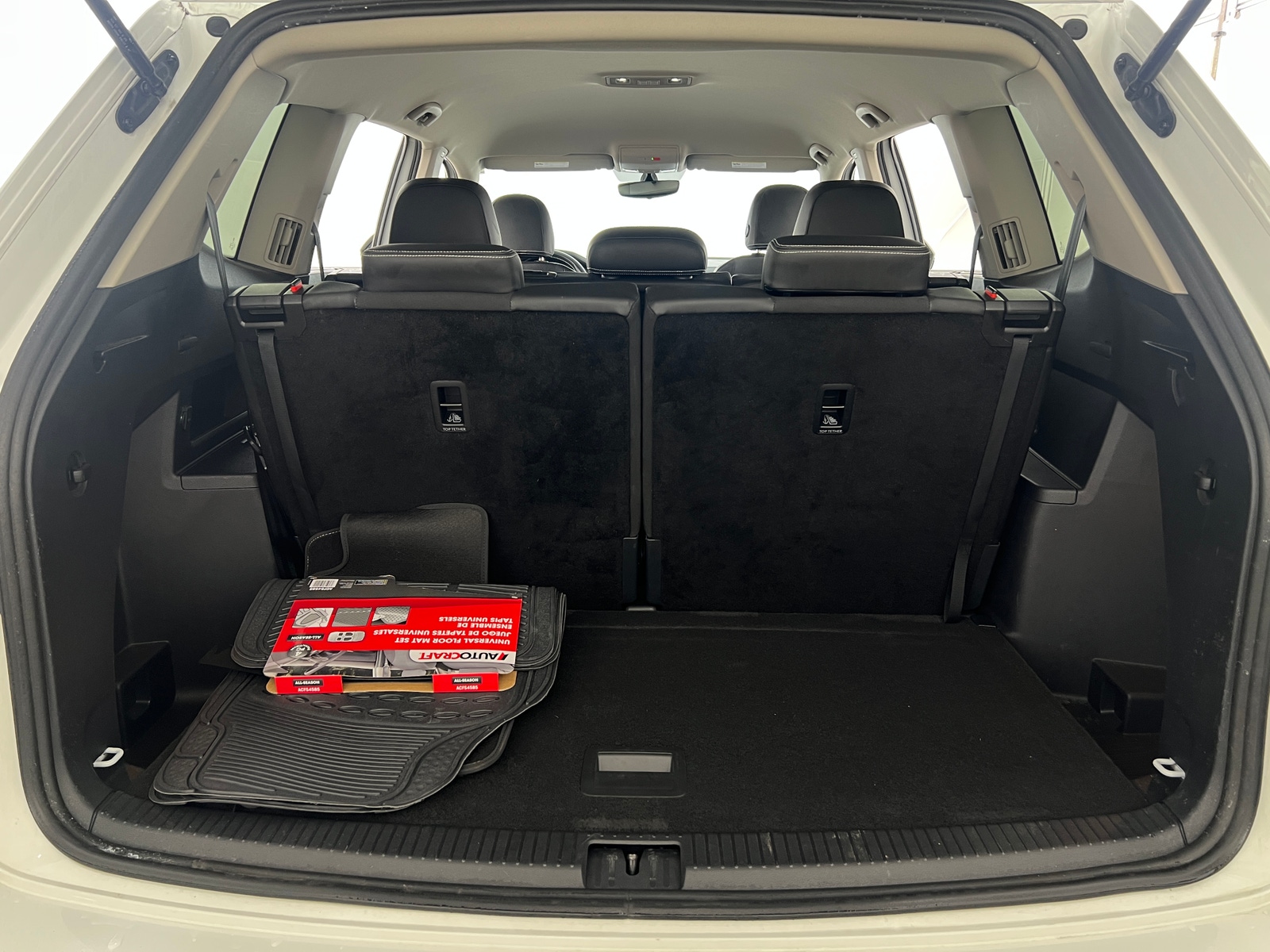 Thumbnail: 2023 Volkswagen Atlas - 6