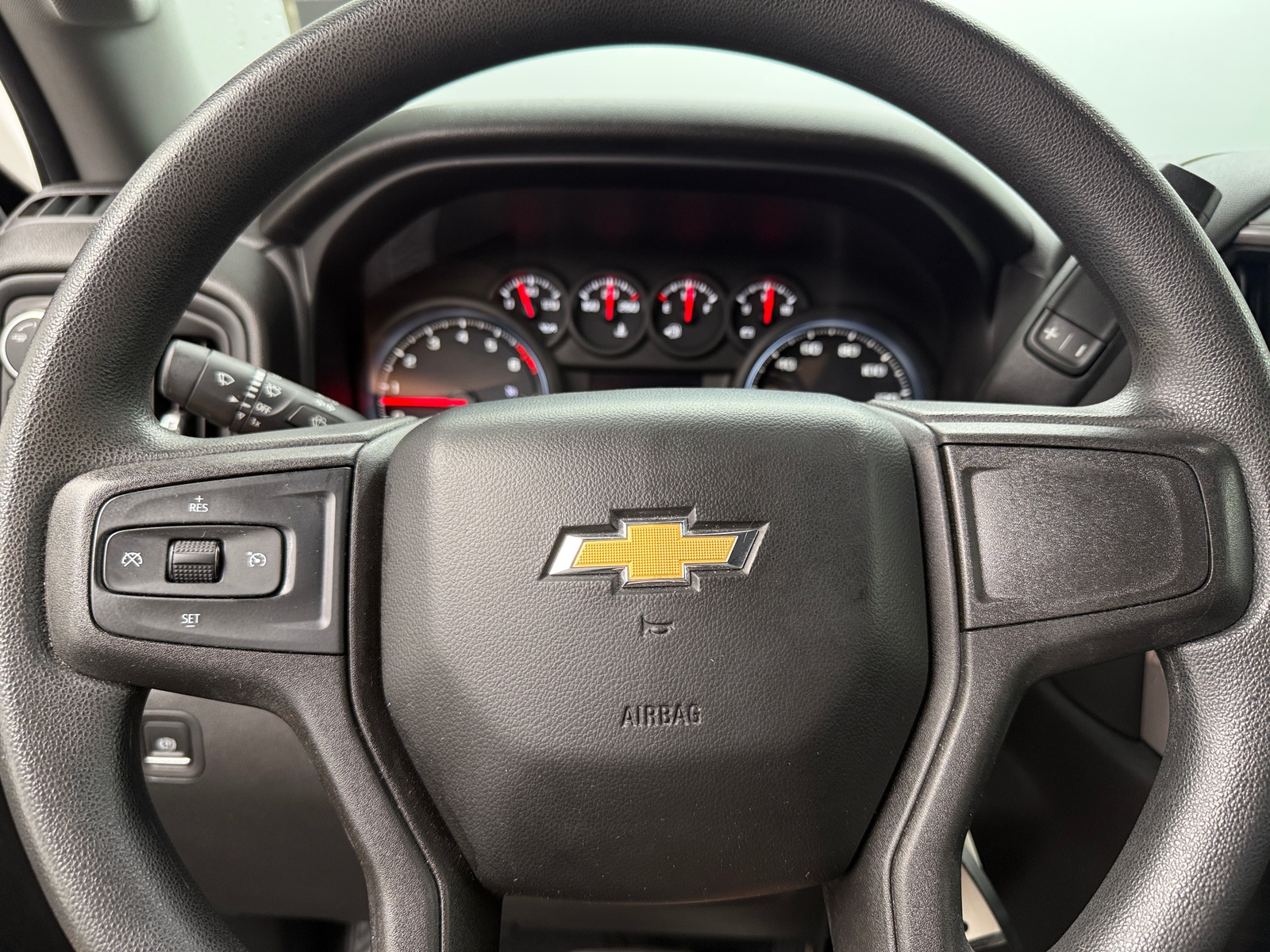 Thumbnail: 2019 Chevrolet Silverado 1500 - 5