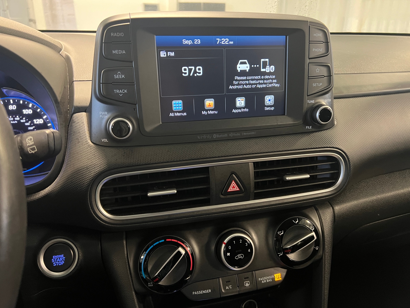 Thumbnail: 2019 Hyundai Kona - 4