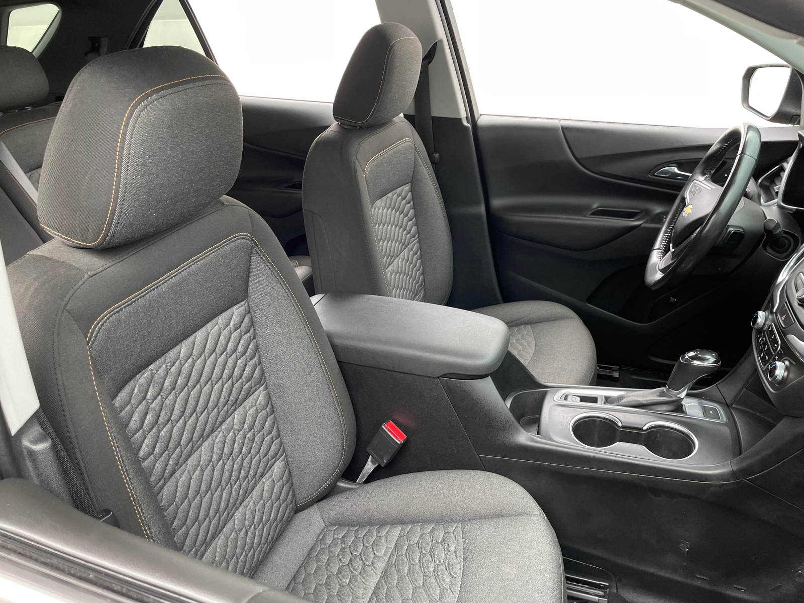 Thumbnail: 2019 Chevrolet Equinox - 2