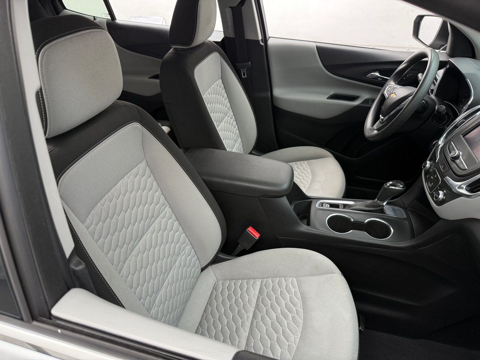 Thumbnail: 2020 Chevrolet Equinox - 2