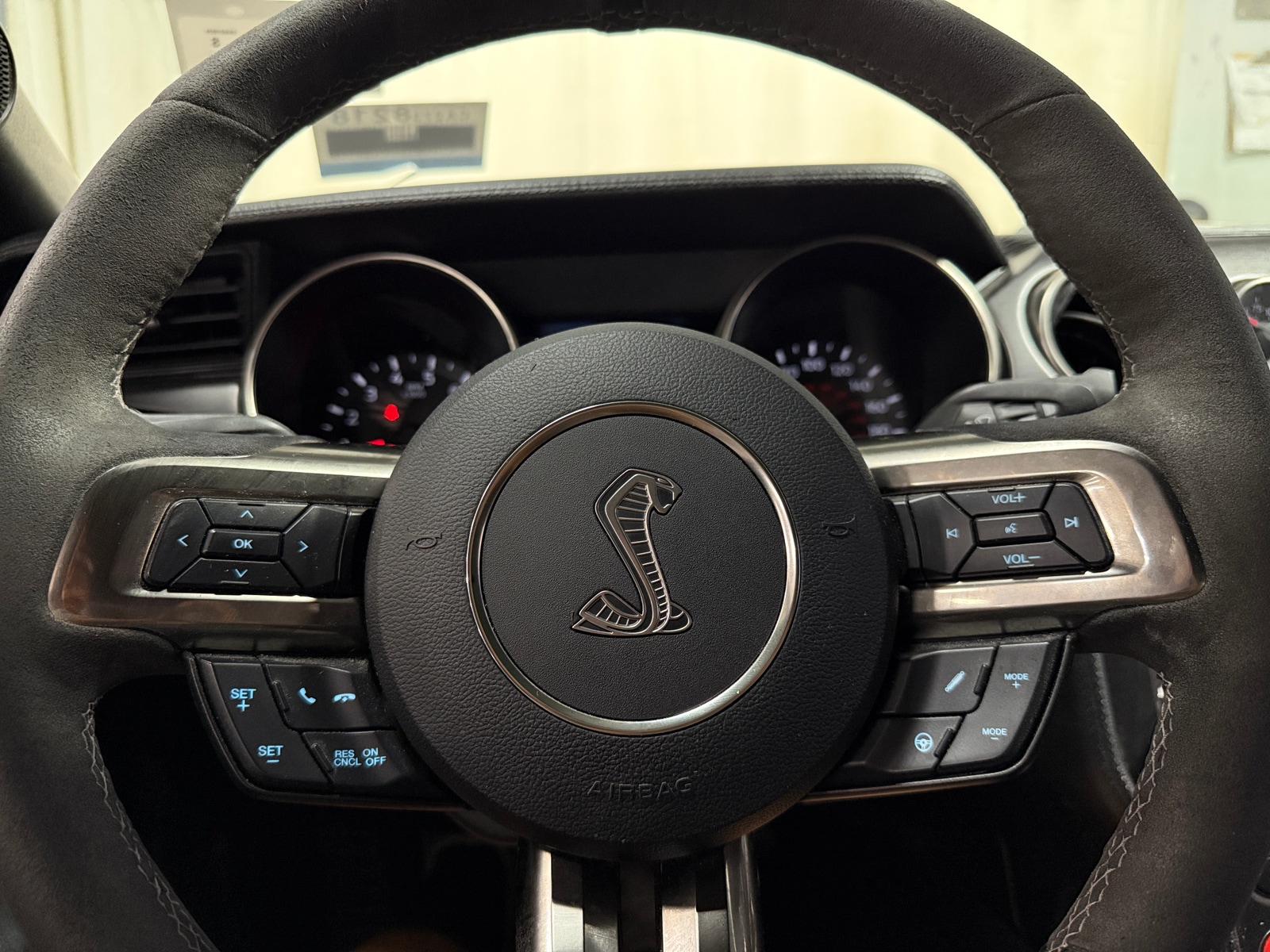 Thumbnail: 2017 Ford Mustang - 4