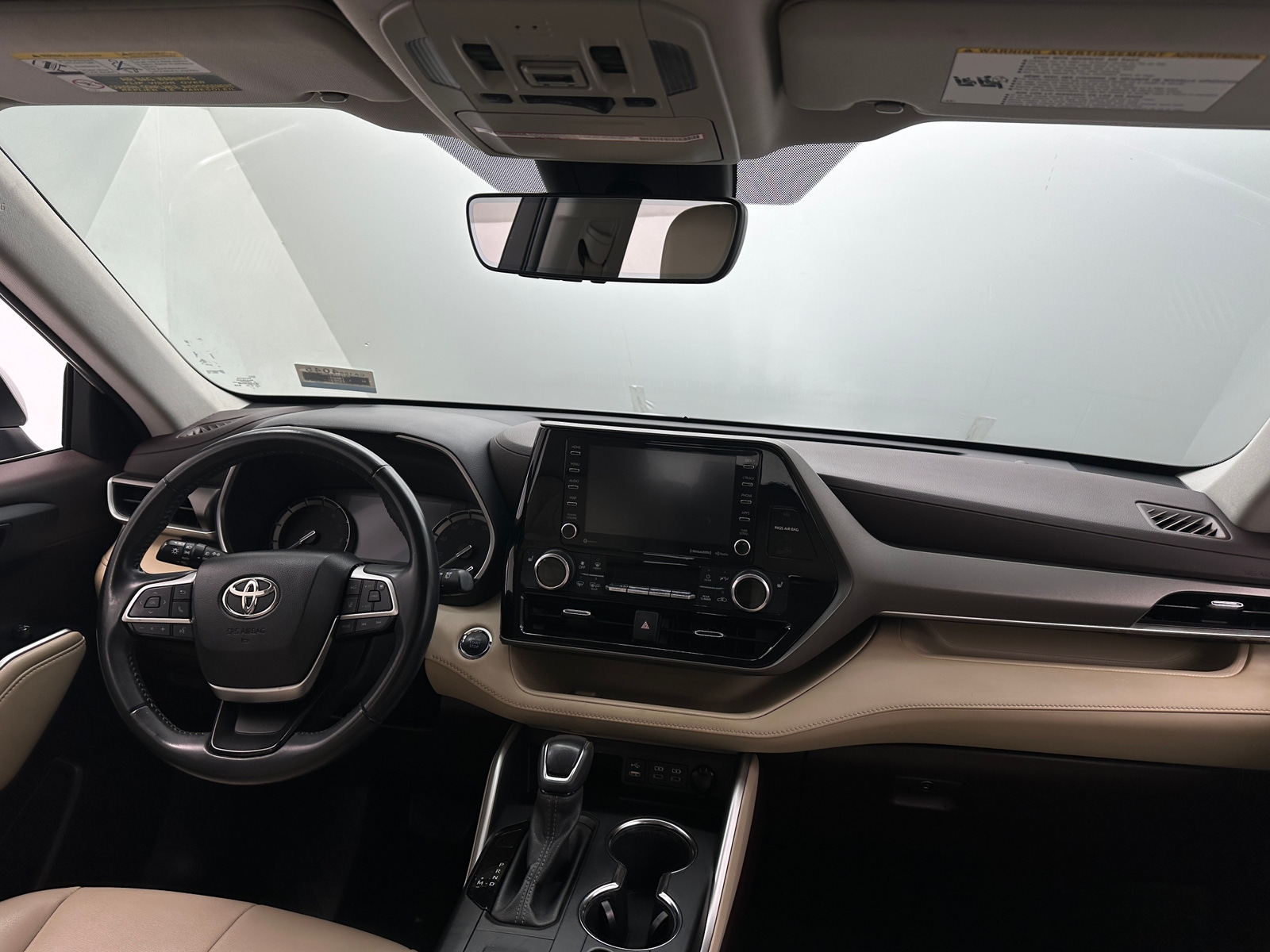 Thumbnail: 2022 Toyota Highlander - 2