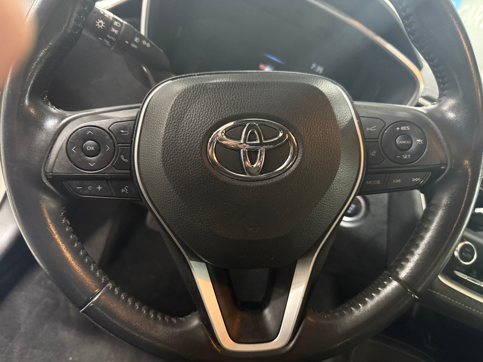 Thumbnail: 2022 Toyota Corolla - 4