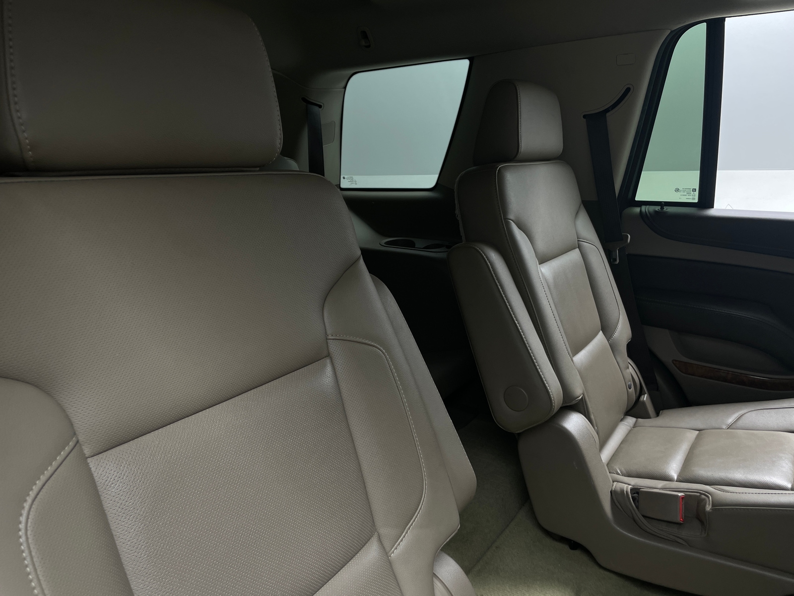 Thumbnail: 2017 Chevrolet Tahoe - 5