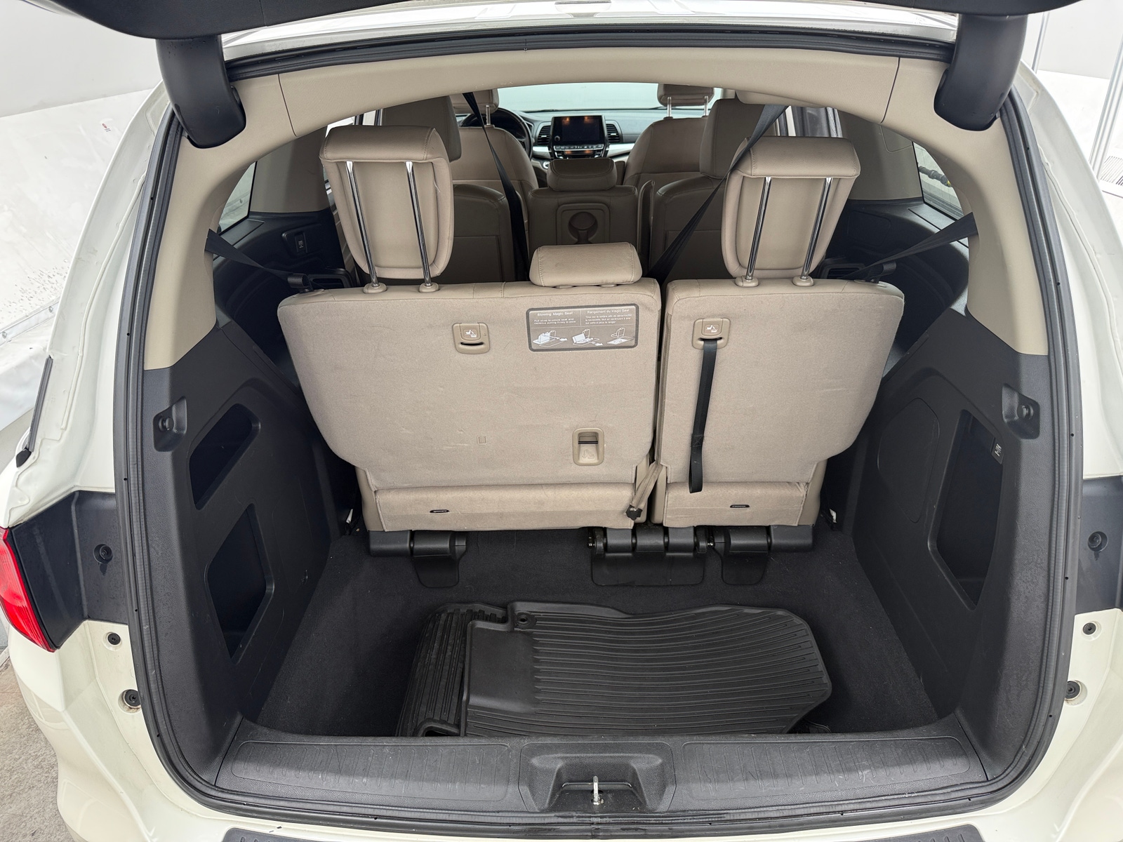 Thumbnail: 2018 Honda Odyssey - 6
