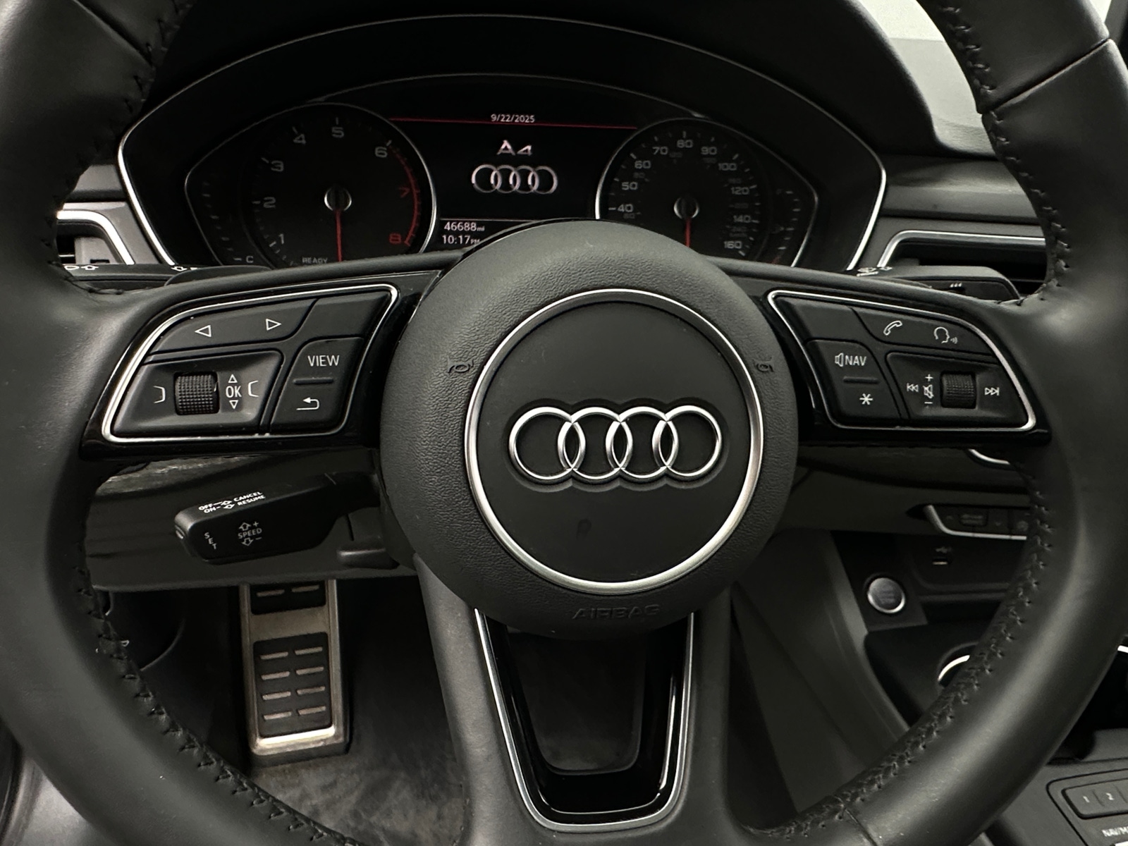 Thumbnail: 2019 Audi A4 - 4