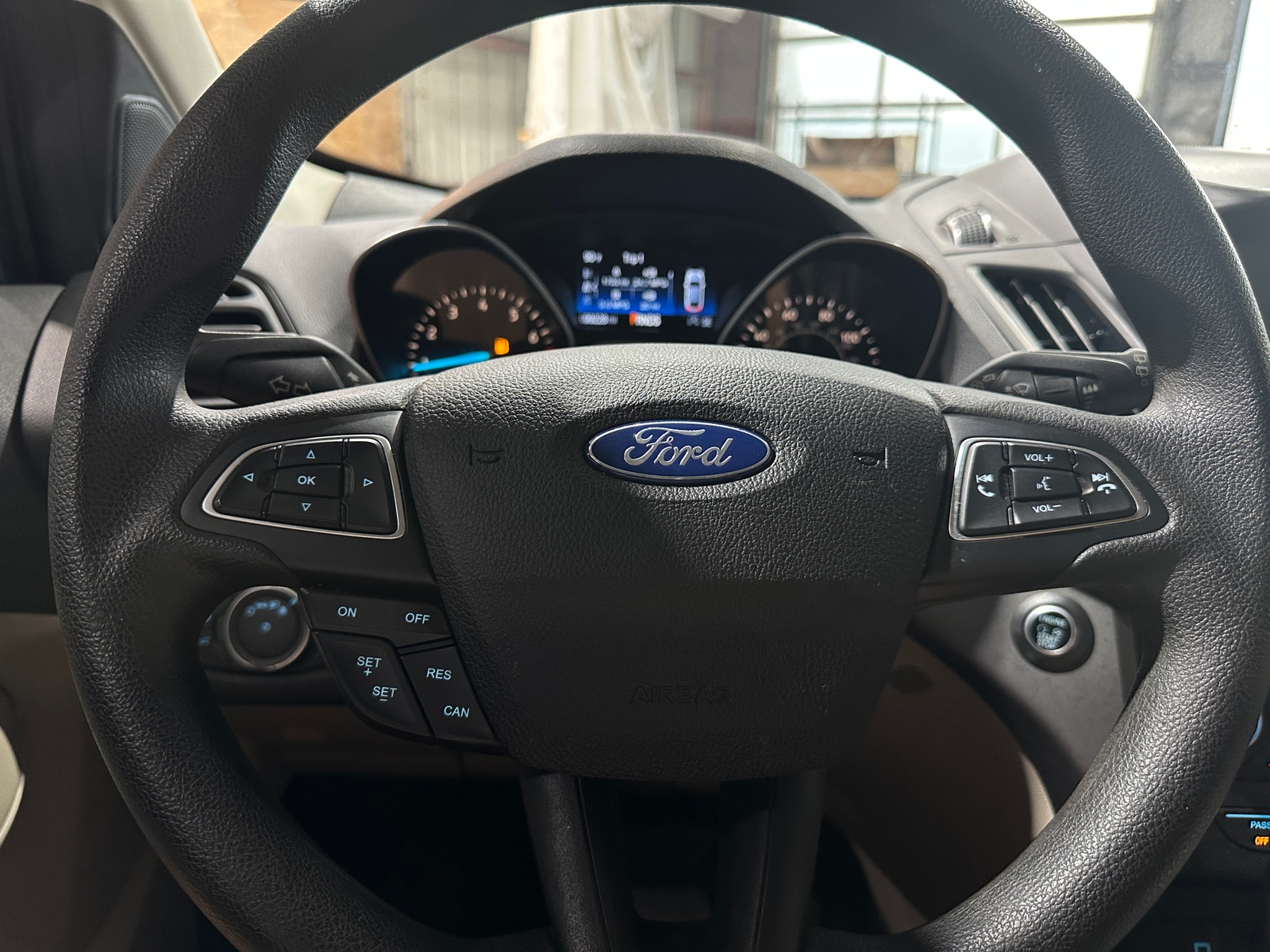 Thumbnail: 2019 Ford Escape - 5